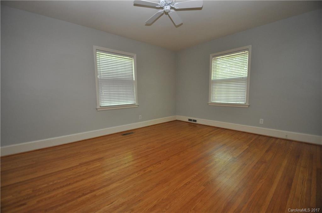 Medford Acres - Residential