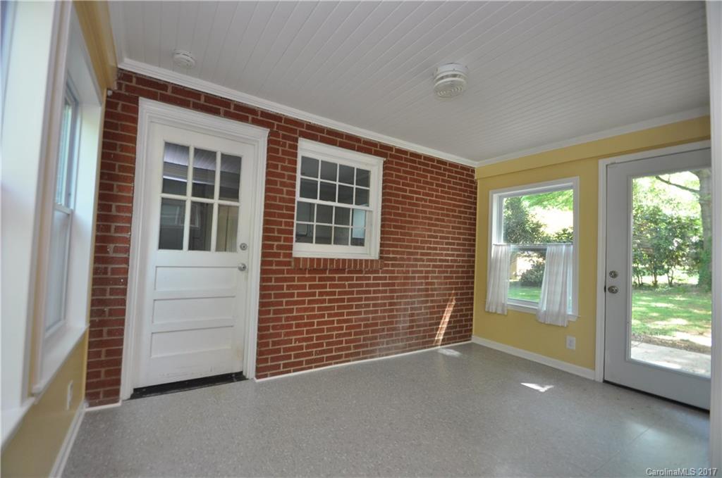 Medford Acres - Residential