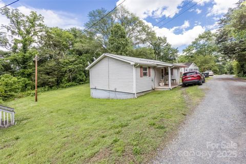 100 Lanier Street Mount Holly NC 28120