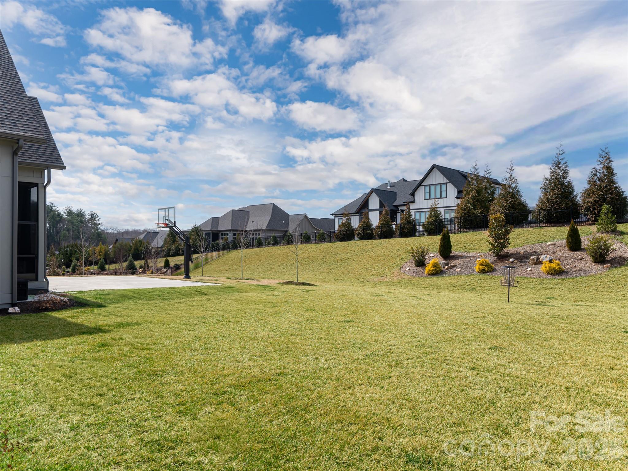 Mills River Crossing - Residential