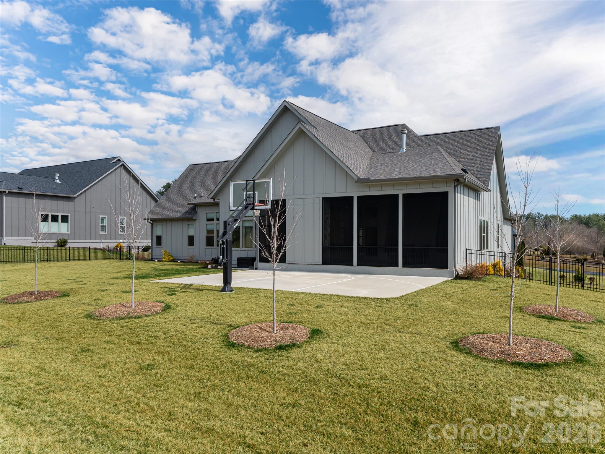 Mills River Crossing - Residential