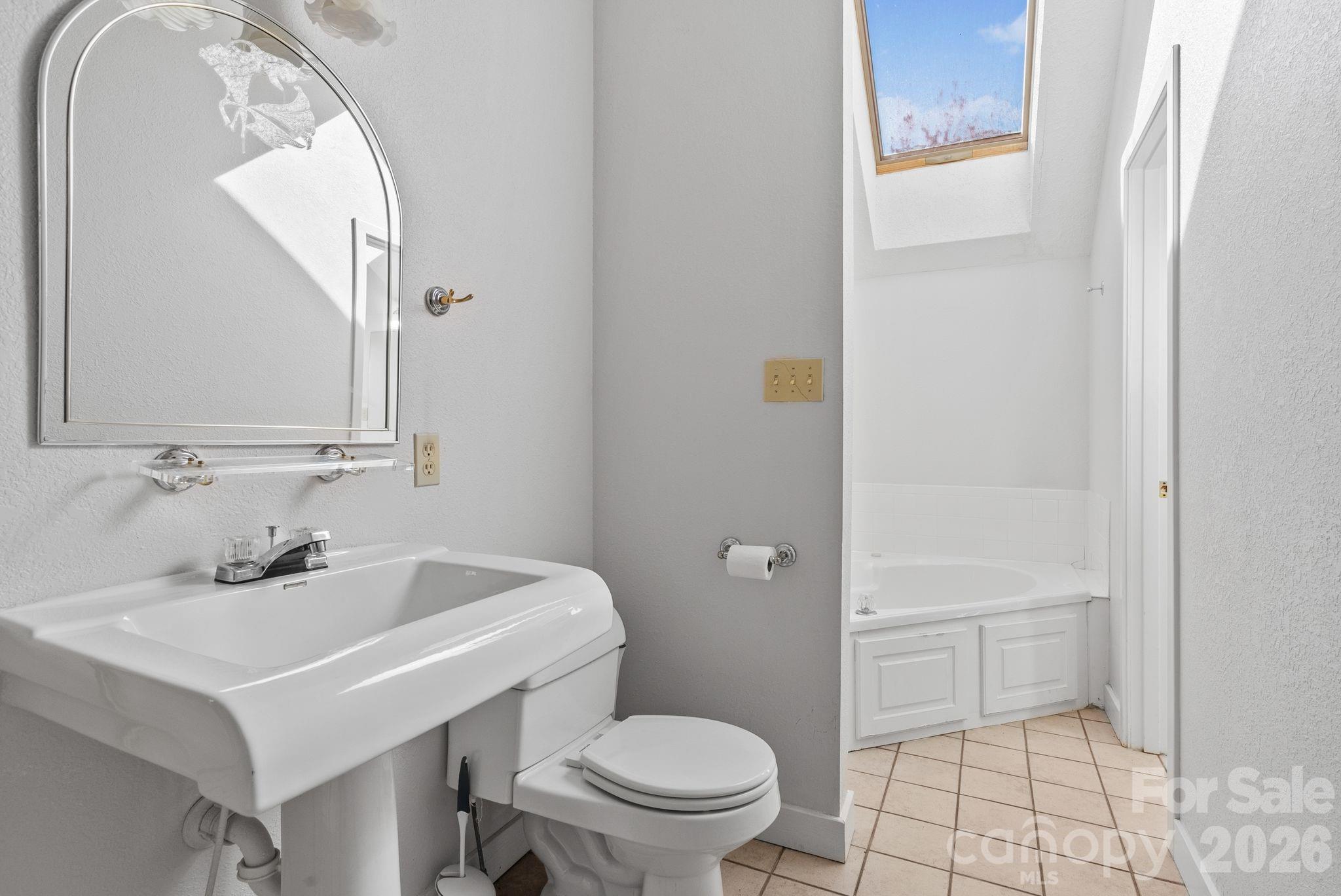 Linville Falls Mountain Club and Preserve - Residential