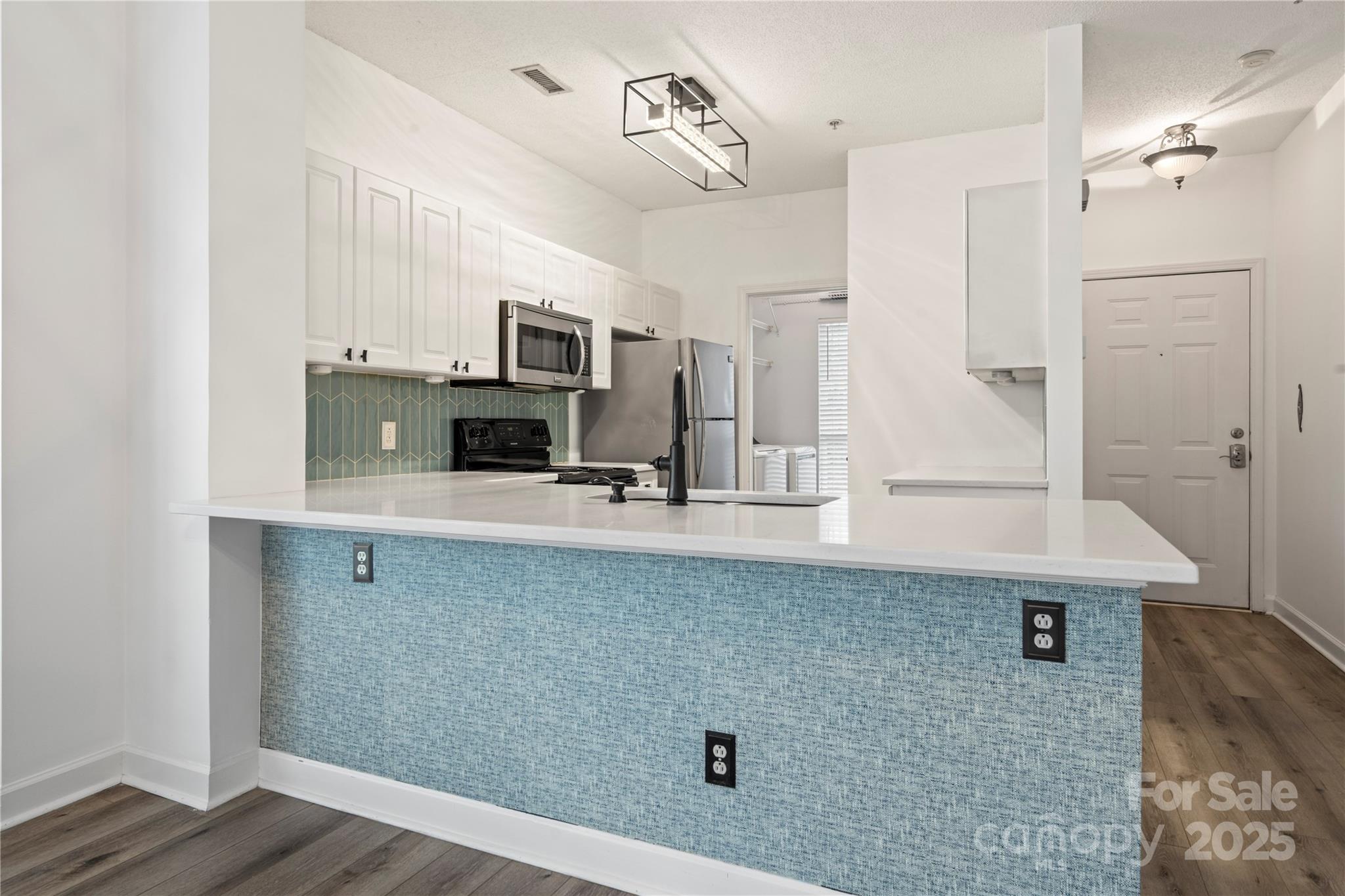 18832 Nautical Drive