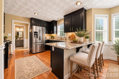 Photo of 4948 Betty Drive NE, Hickory, NC 28601 (MLS # 4419644)