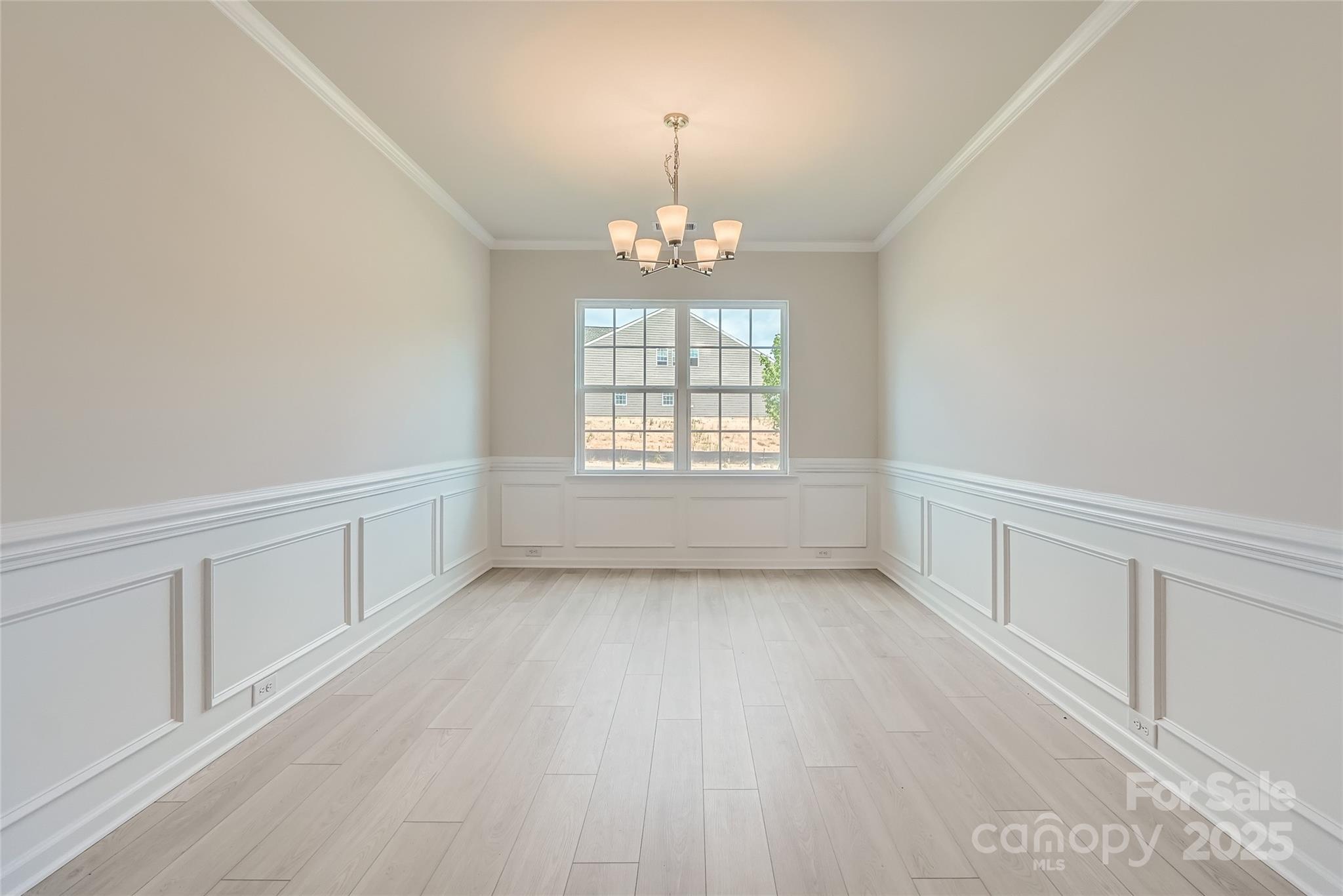 Roselyn - Residential