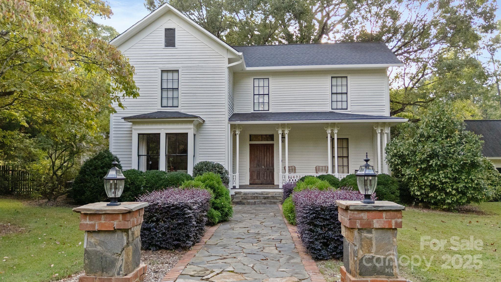 10915 Beatties Ford Road