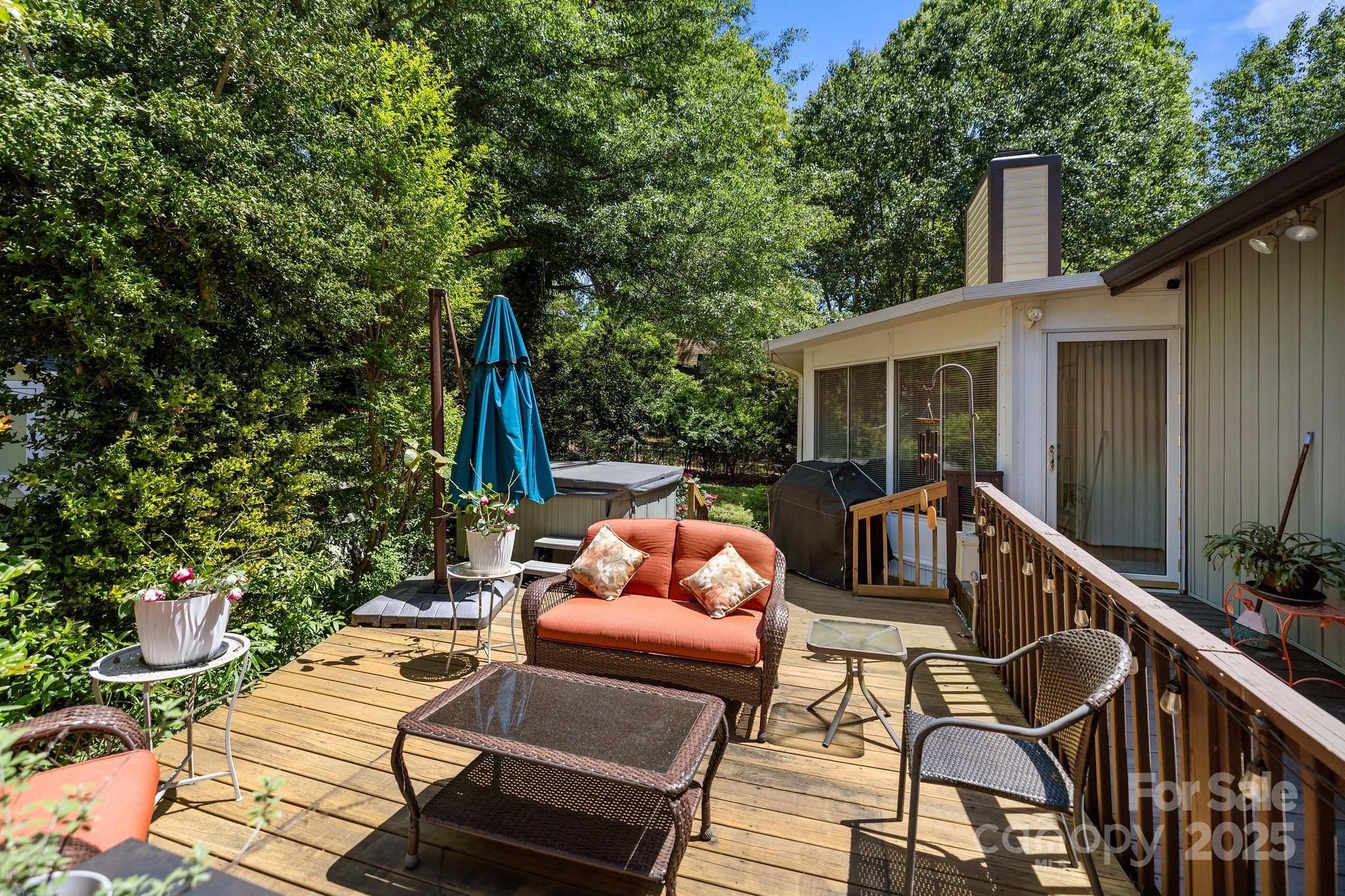 Tega Cay - Residential