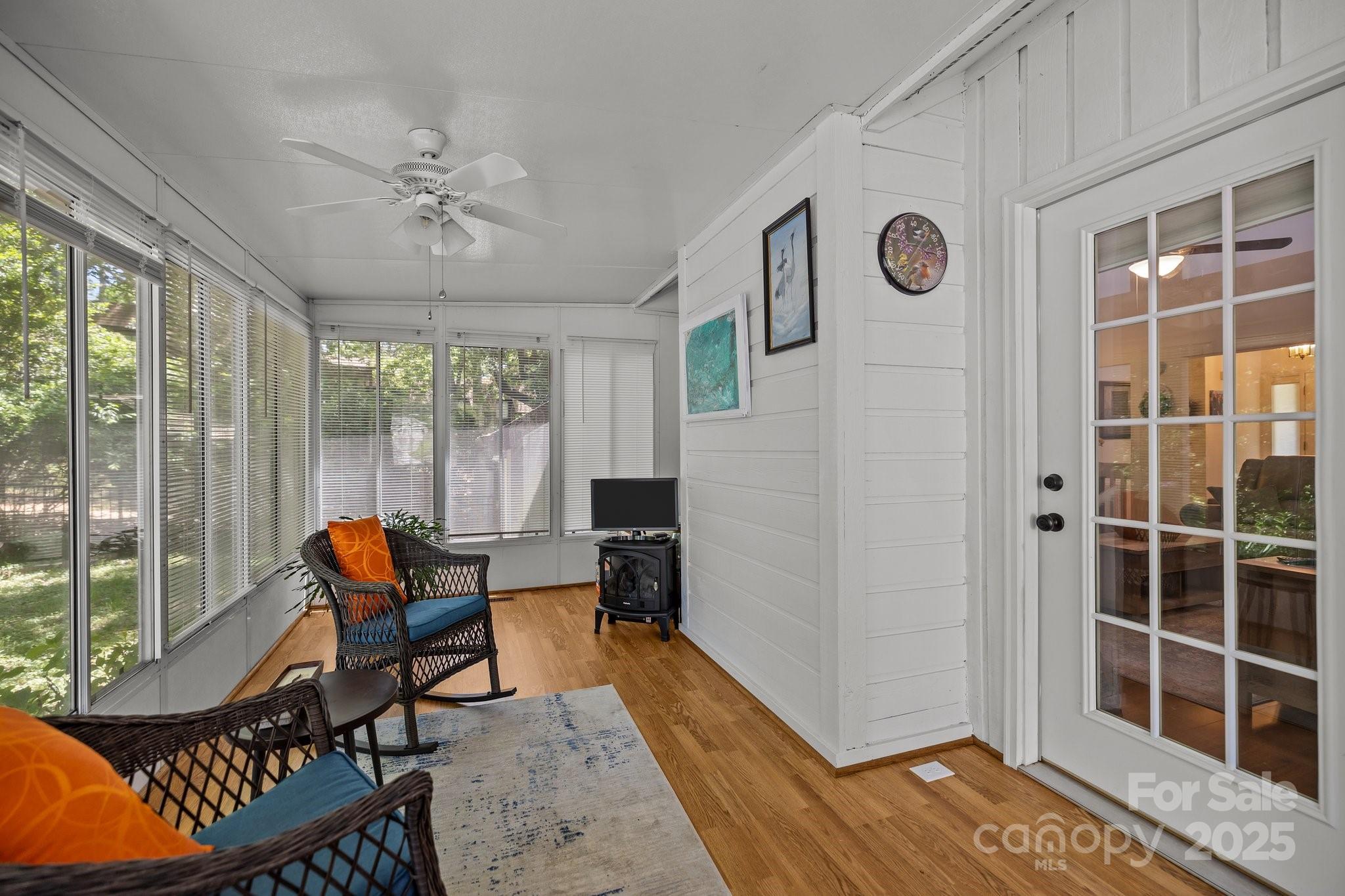 Tega Cay - Residential