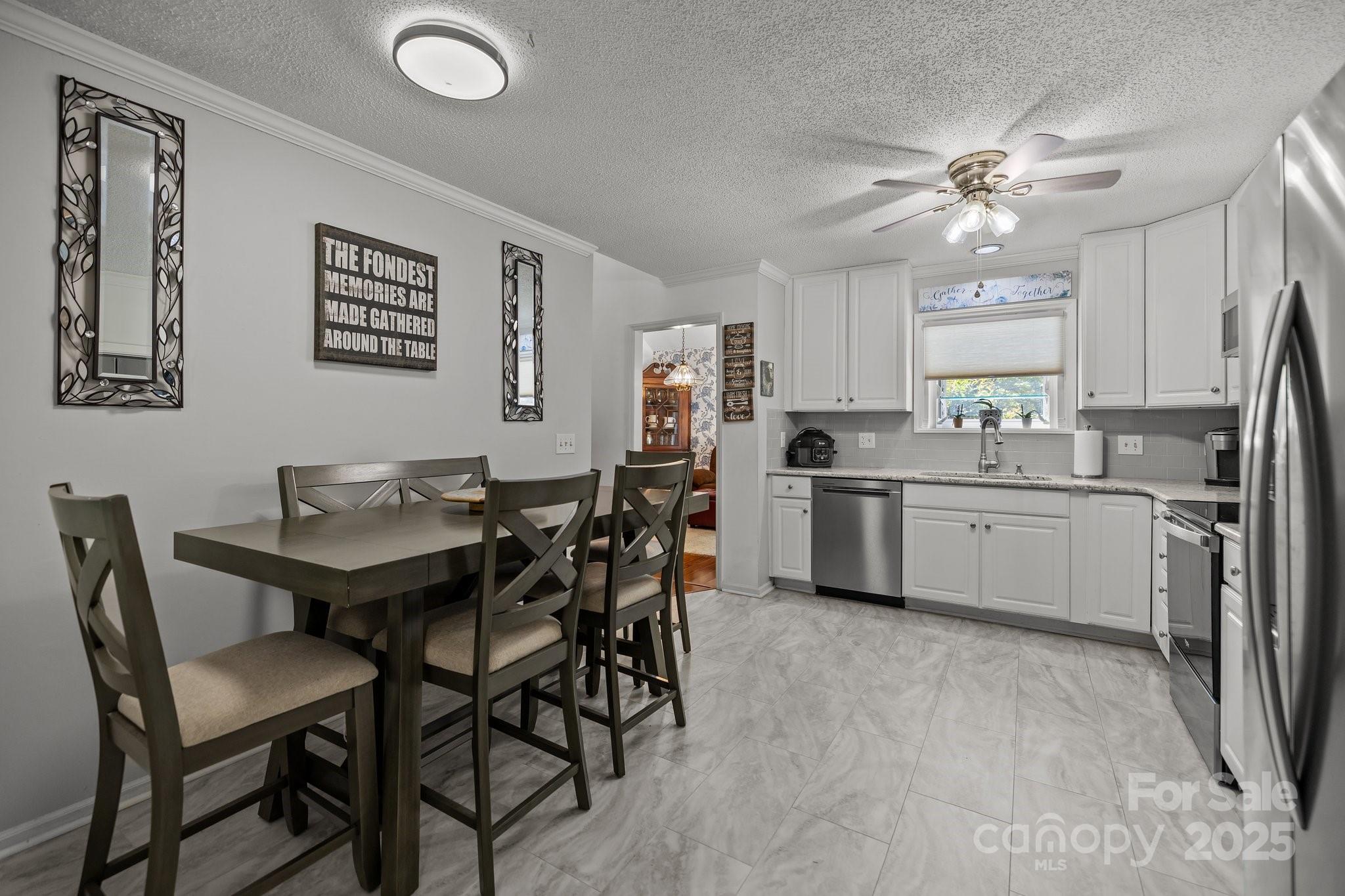 Tega Cay - Residential