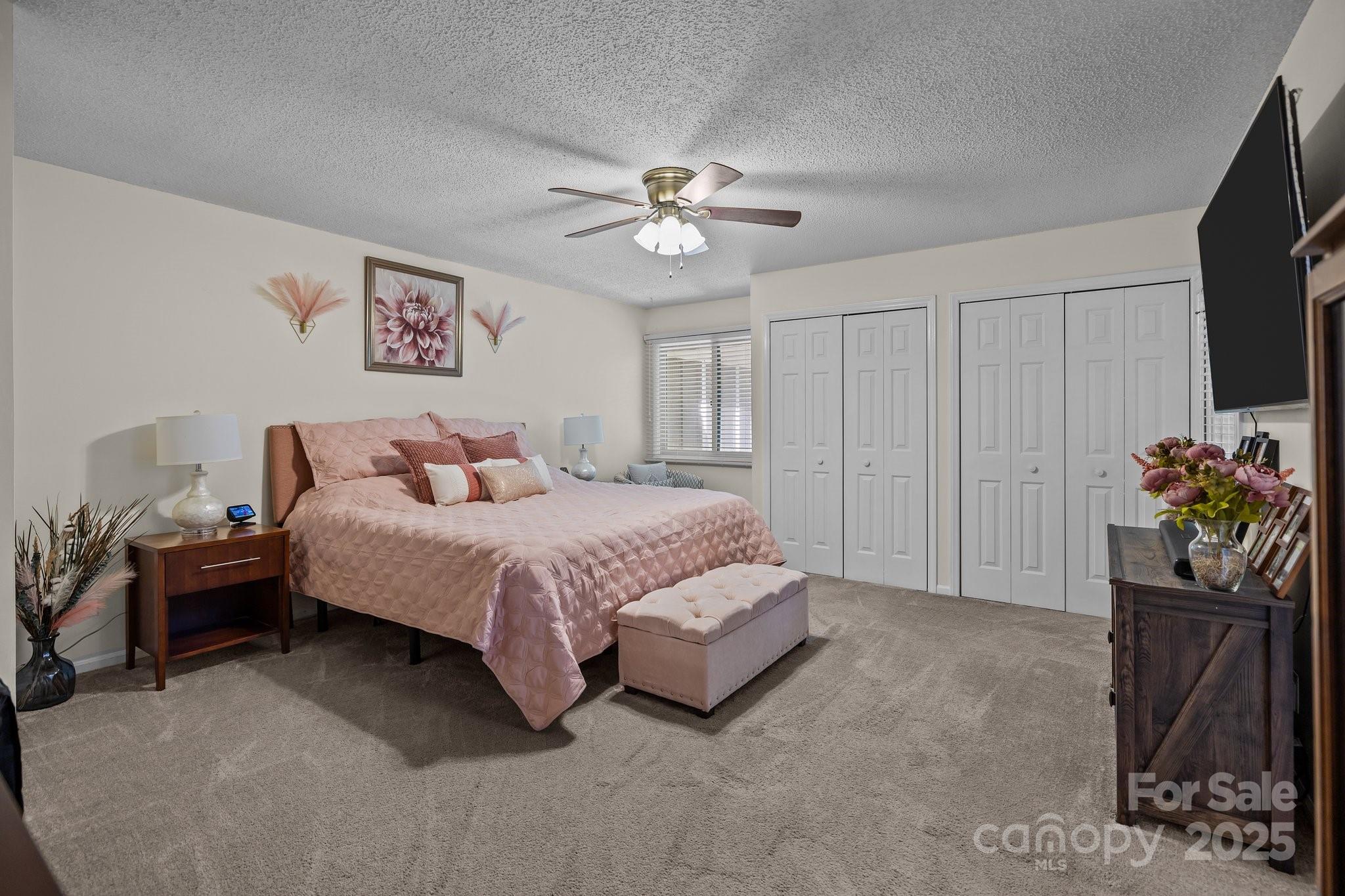 Tega Cay - Residential