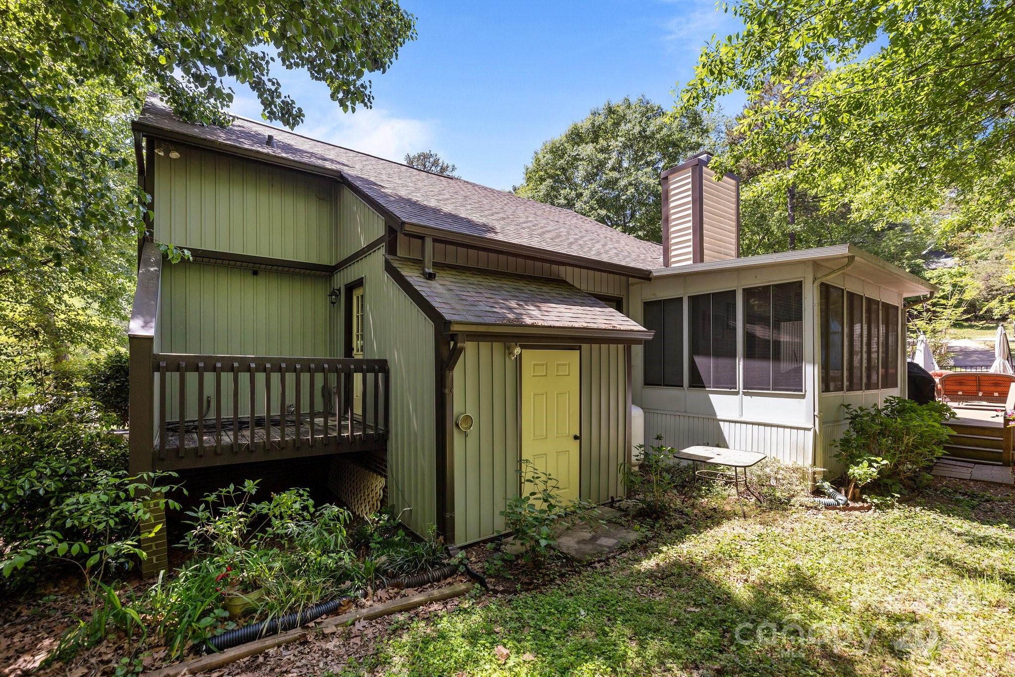 Tega Cay - Residential