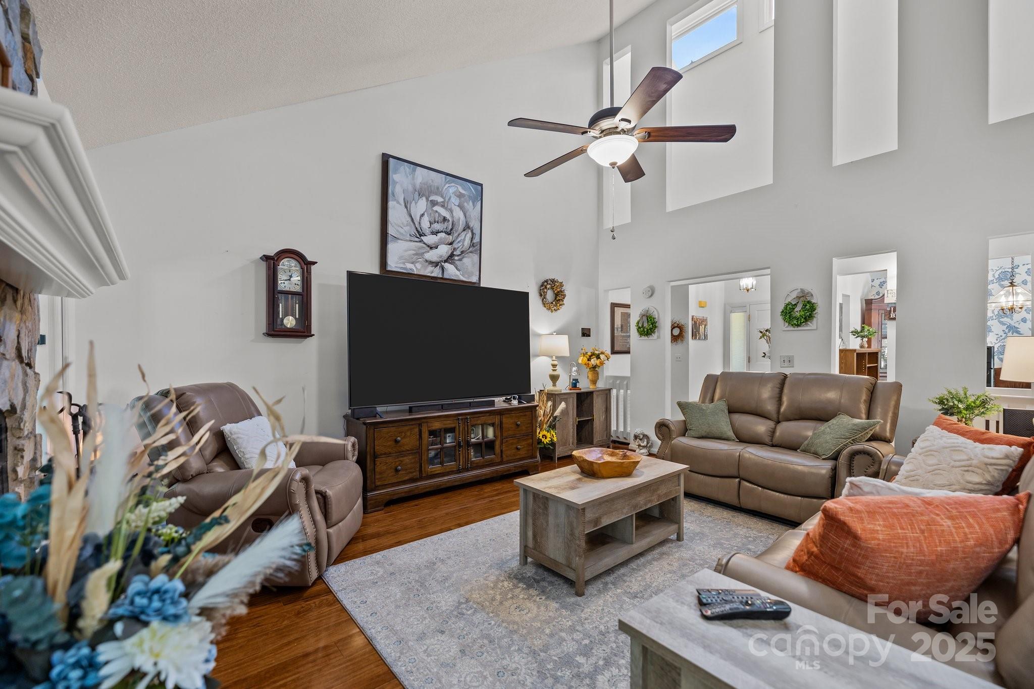 Tega Cay - Residential