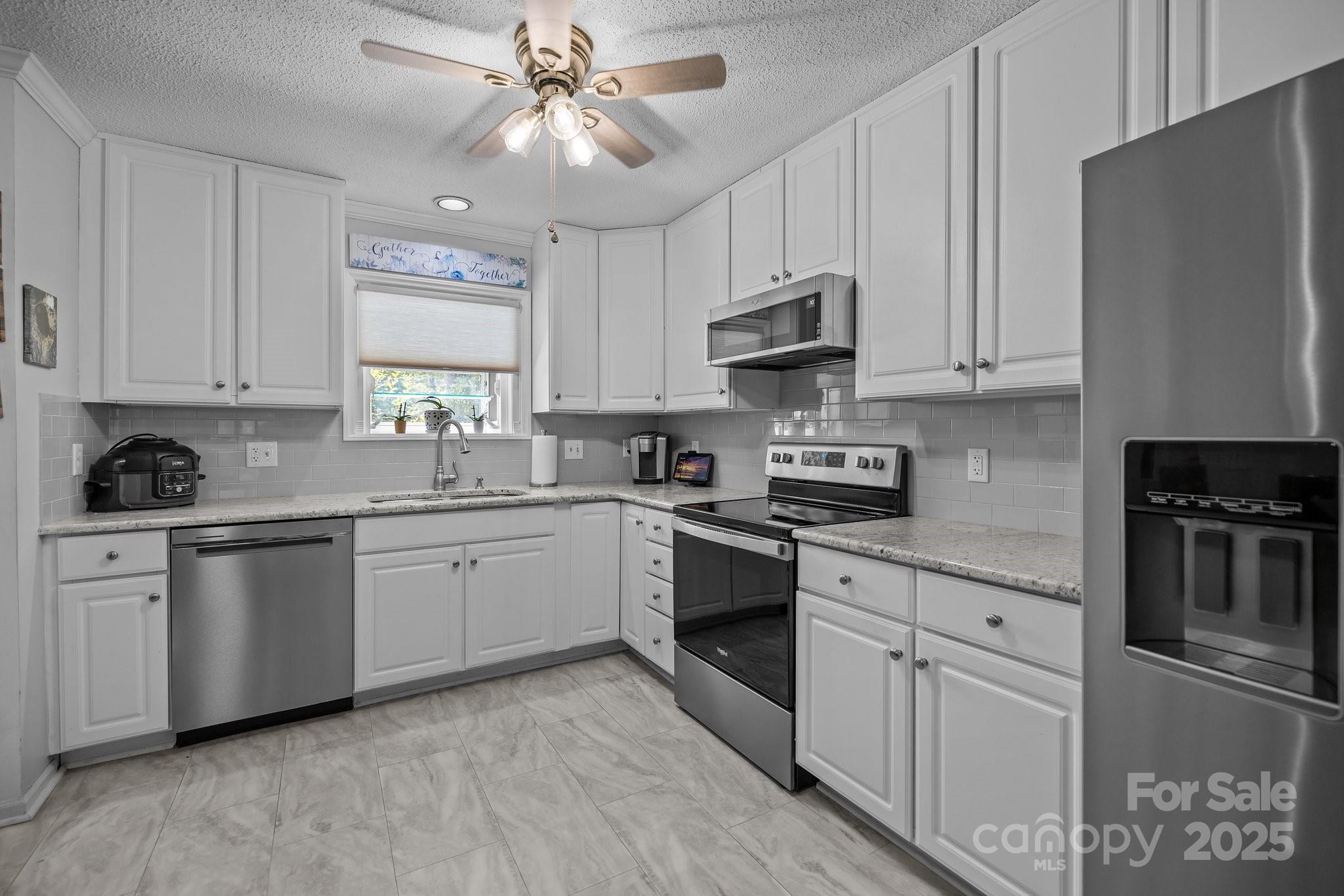 Tega Cay - Residential