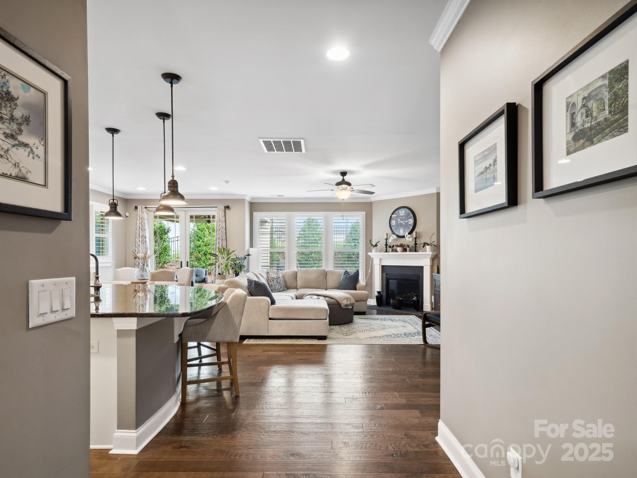 Oakland Pointe - Residential