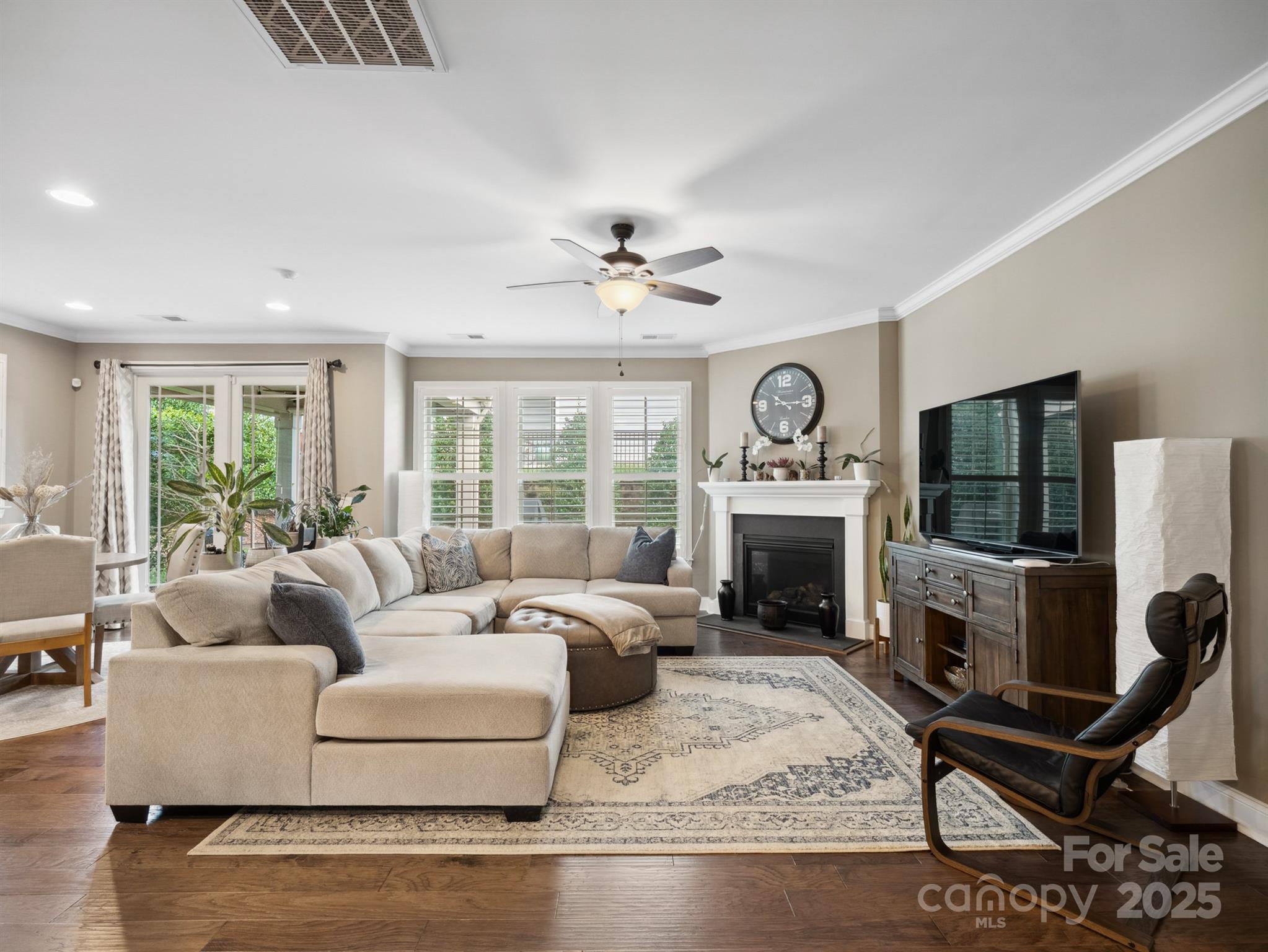 Oakland Pointe - Residential