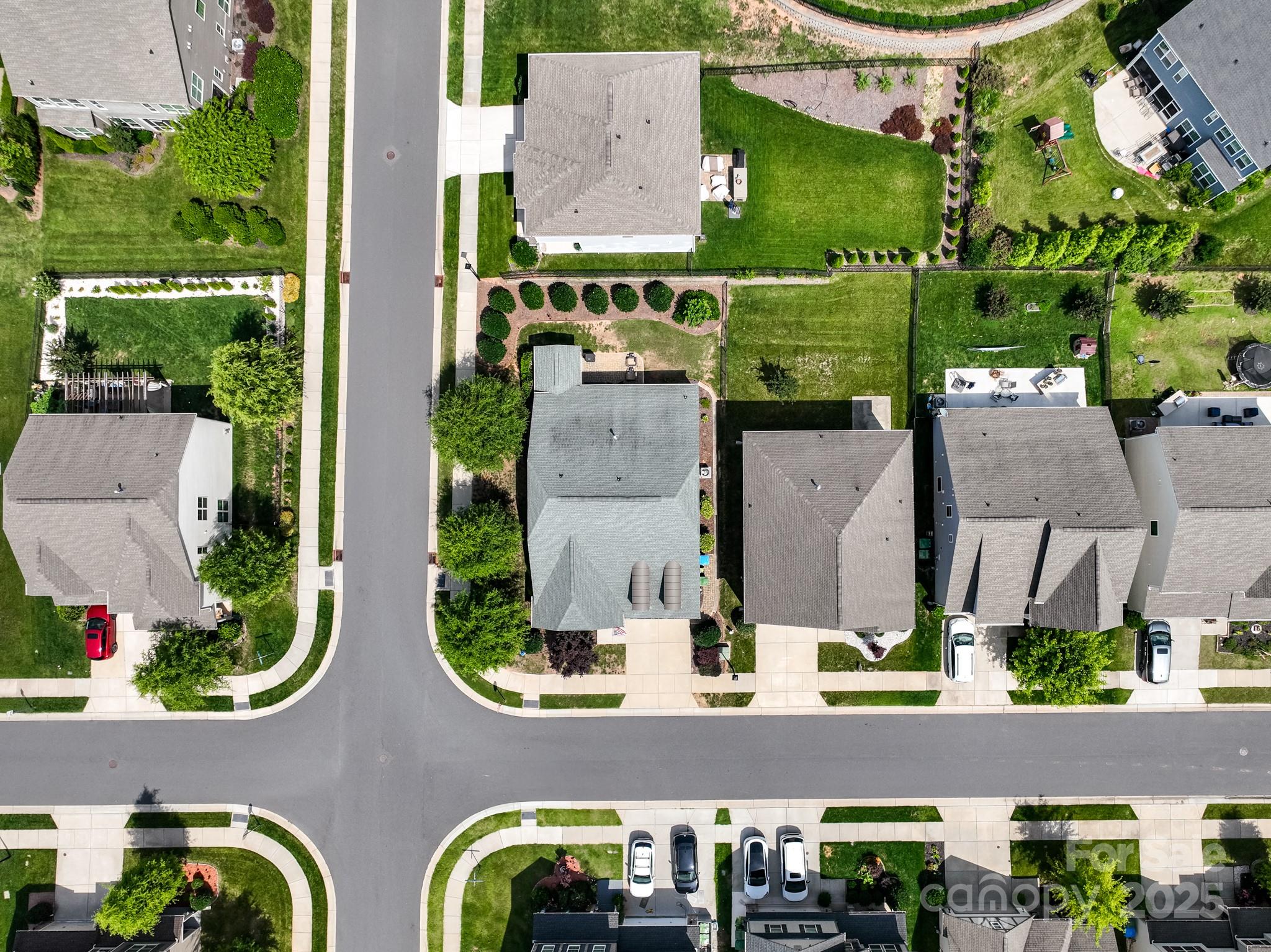 Oakland Pointe - Residential