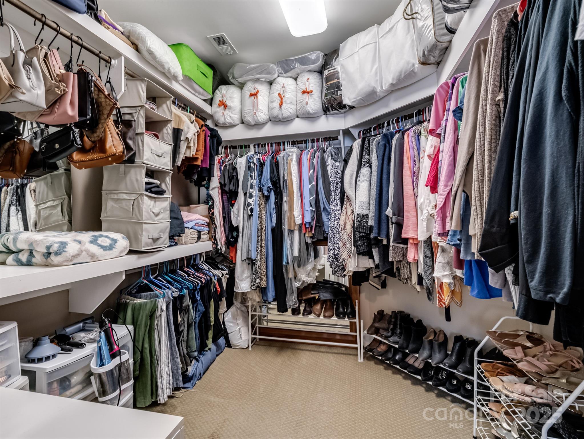 Oakland Pointe - Residential