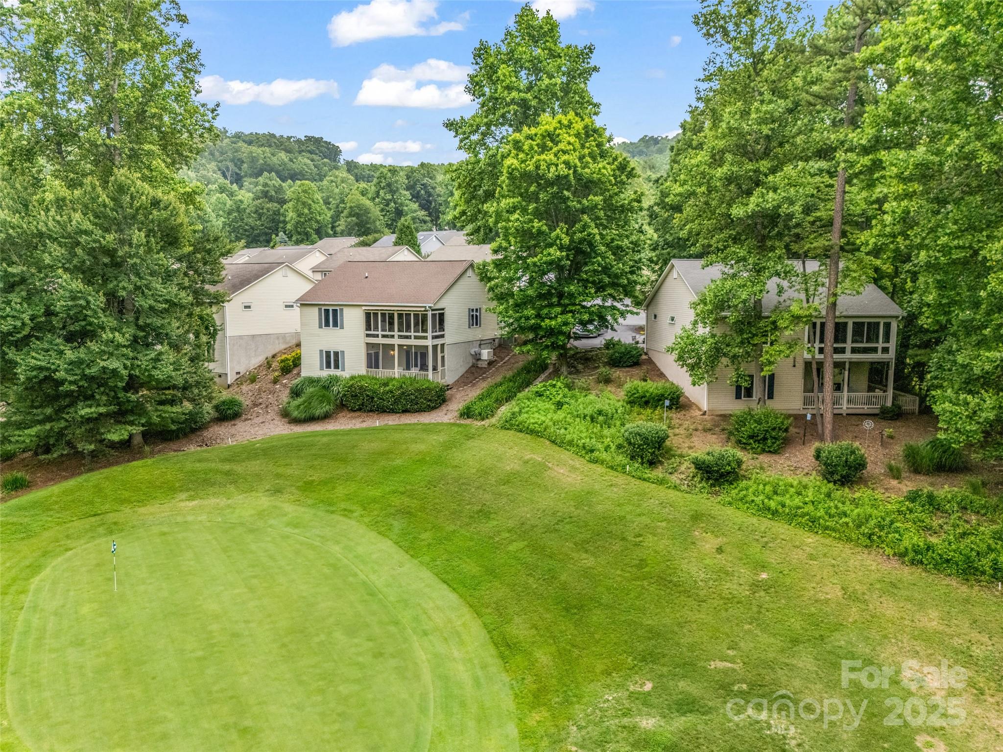11 Wedge Court