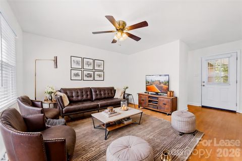 Photo of 4005 Abbeydale Drive, Charlotte, NC 28205 (MLS # 4337985)