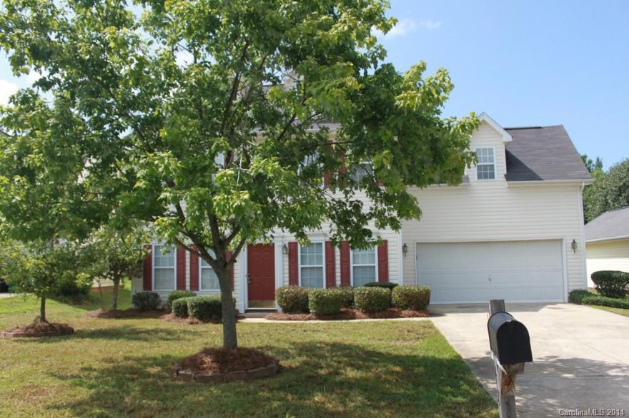 Awesome 4 BR house in south Charlotte near Siskey YMCA, close to Ballantyne area, Formal living, dining, great room with gas fireplace and ceiling fan. Kitchen with new counter and SS sink, lot of cabinets, work desk area. Large Master bedroom upstairs with ceiling fan. Master bath dual vanity, garden tub and separate shower. Bedroom 2 and 3 are large well. Very spacious 4th Bedroom can be used as a bonus room. Laundry downstairs, washer and dryer included. Large private backyard and patio