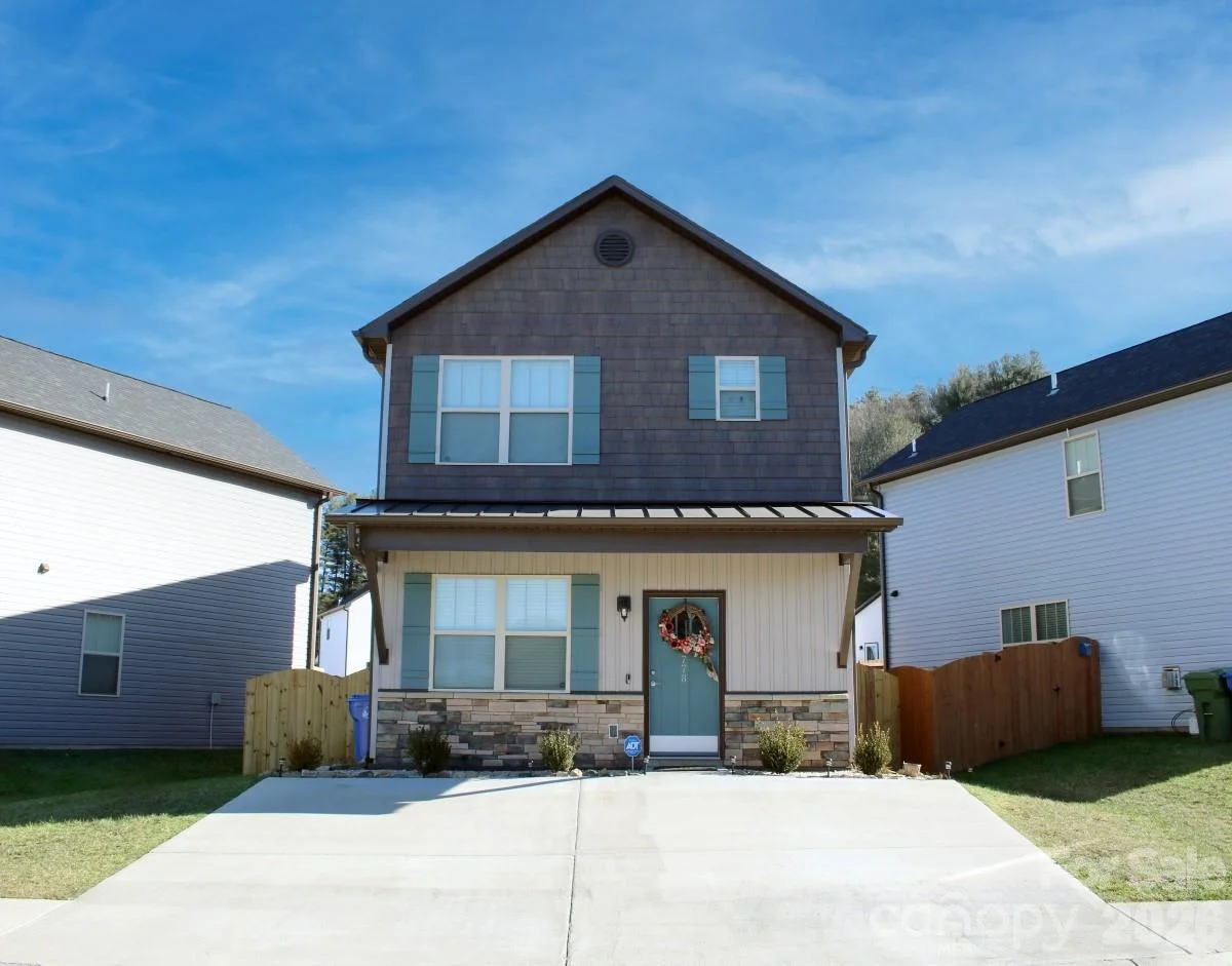232 Slade Lane, Black Mountain, NC, 28711