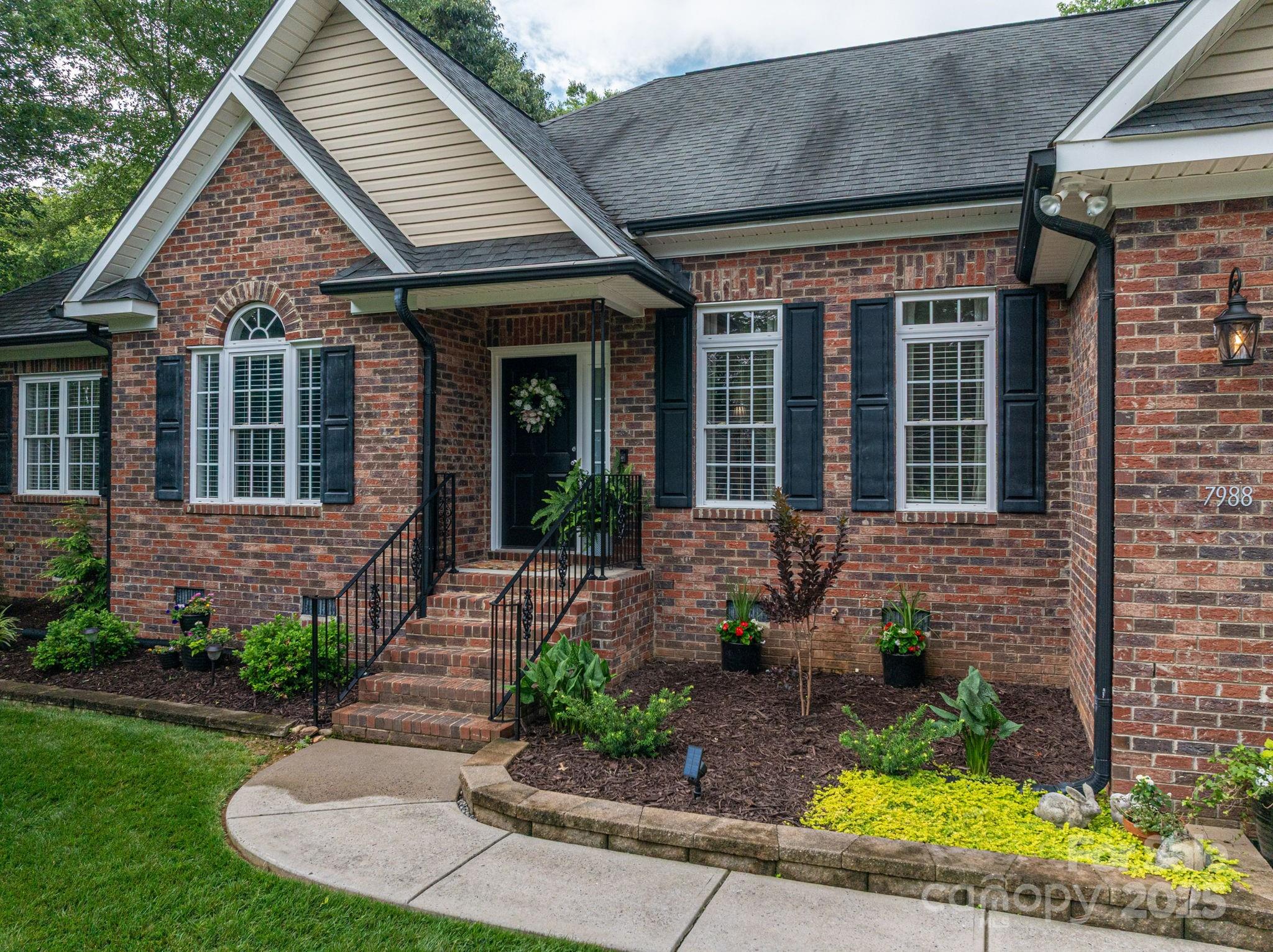 7988 Golf Course Drive N