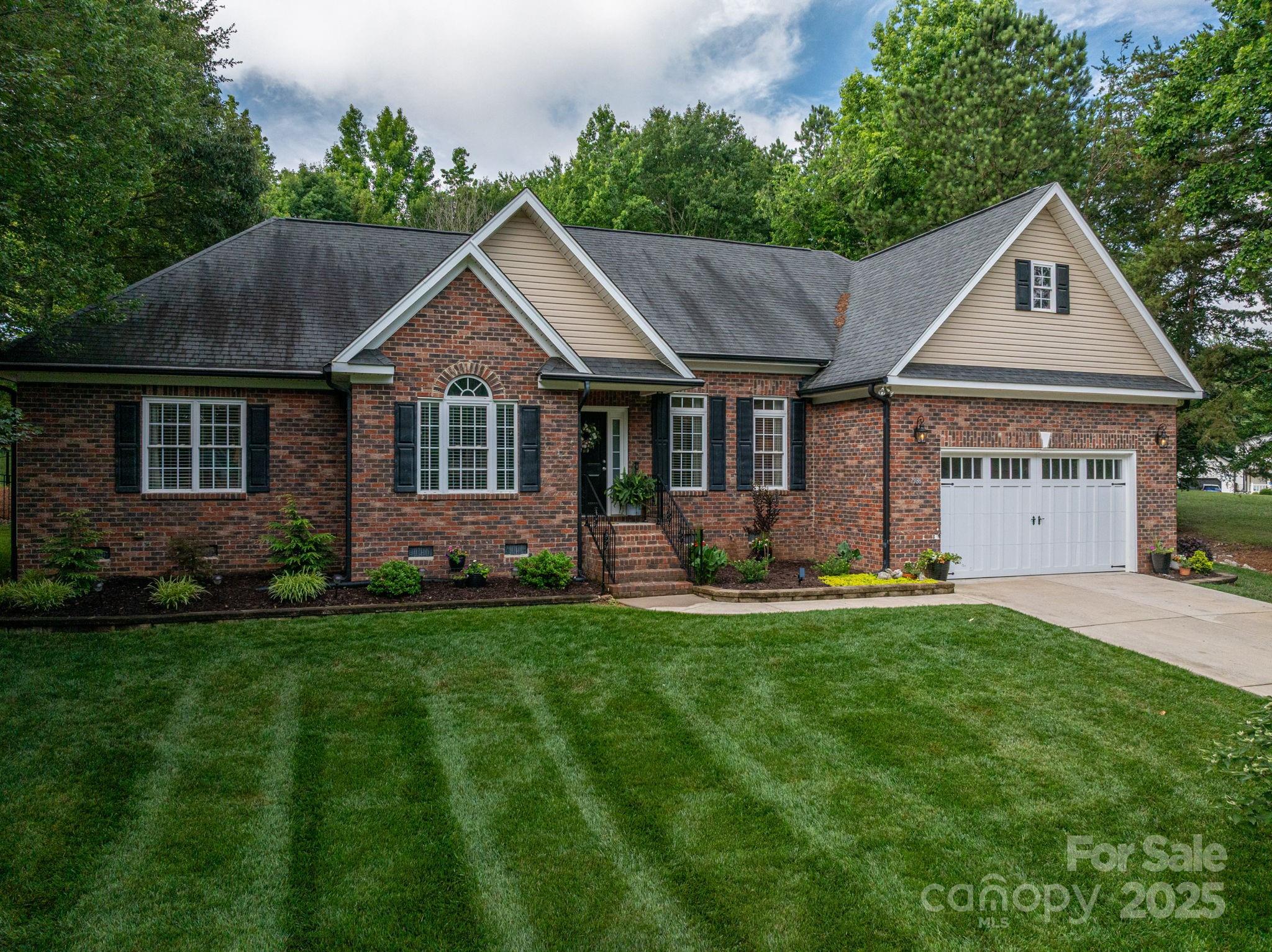 7988 Golf Course Drive N