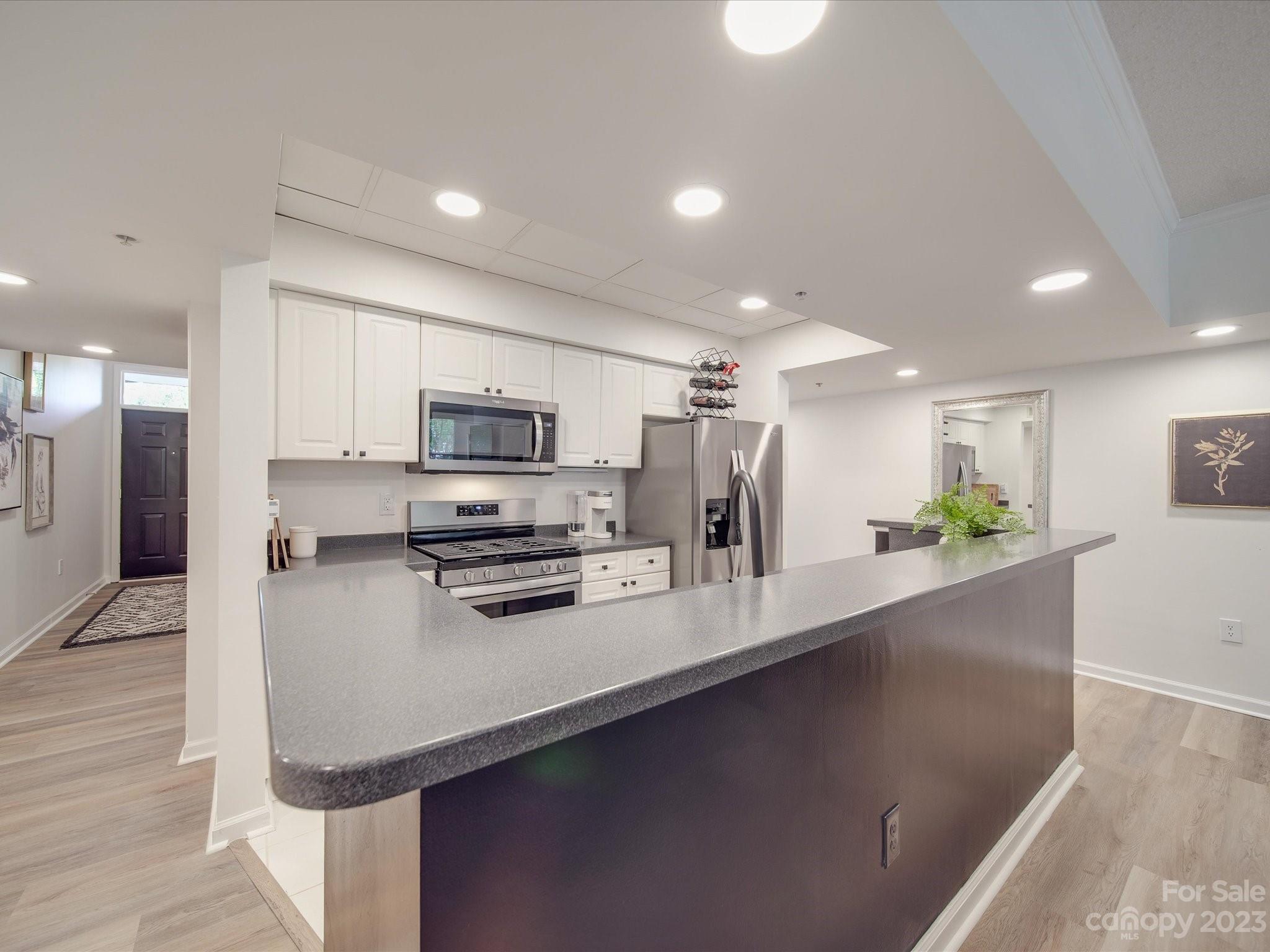 Park Plaza - Residential