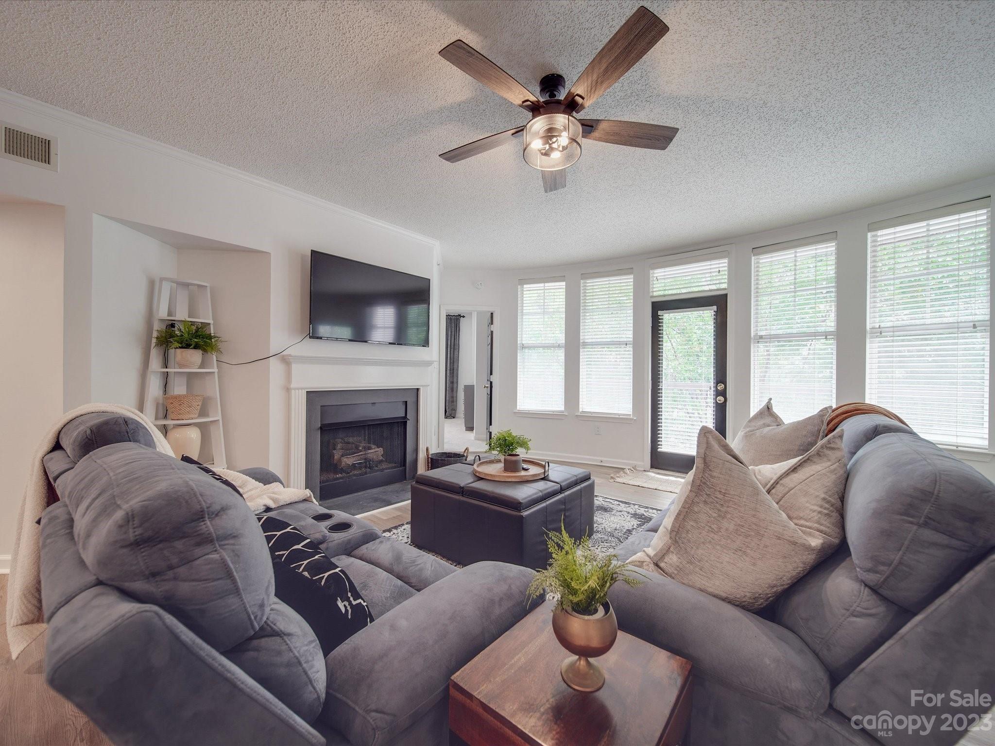 Park Plaza - Residential