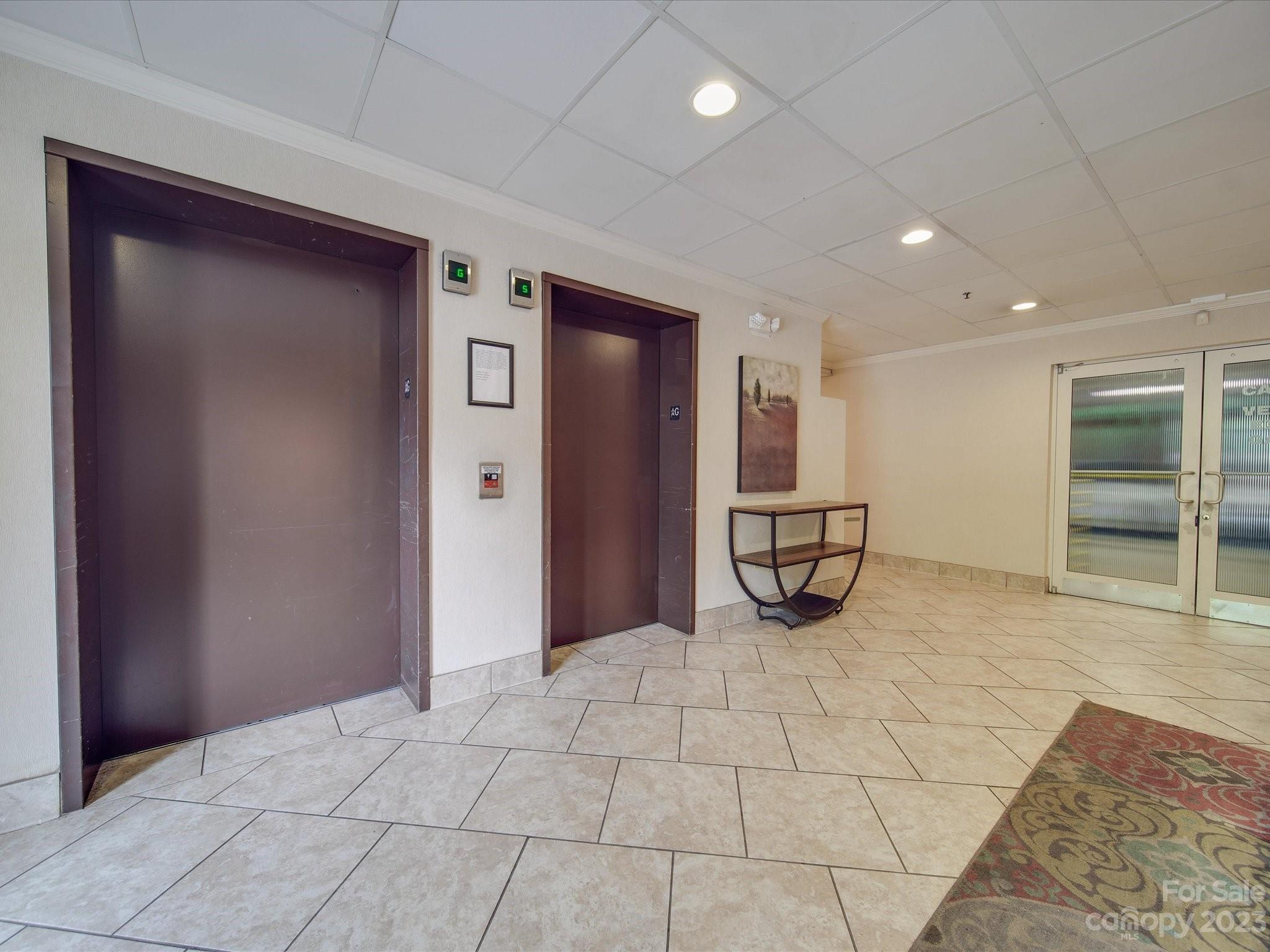 Park Plaza - Residential