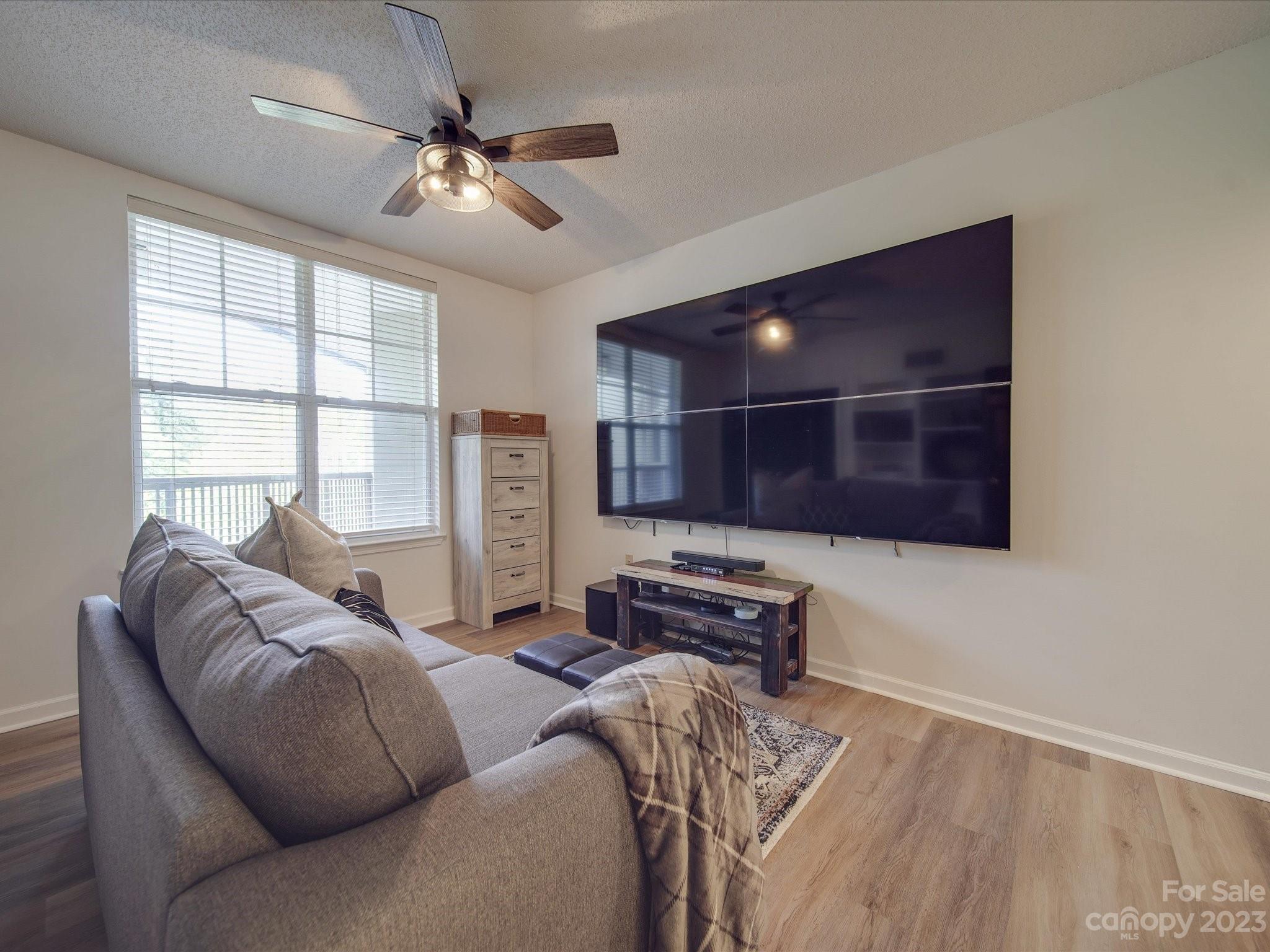 Park Plaza - Residential