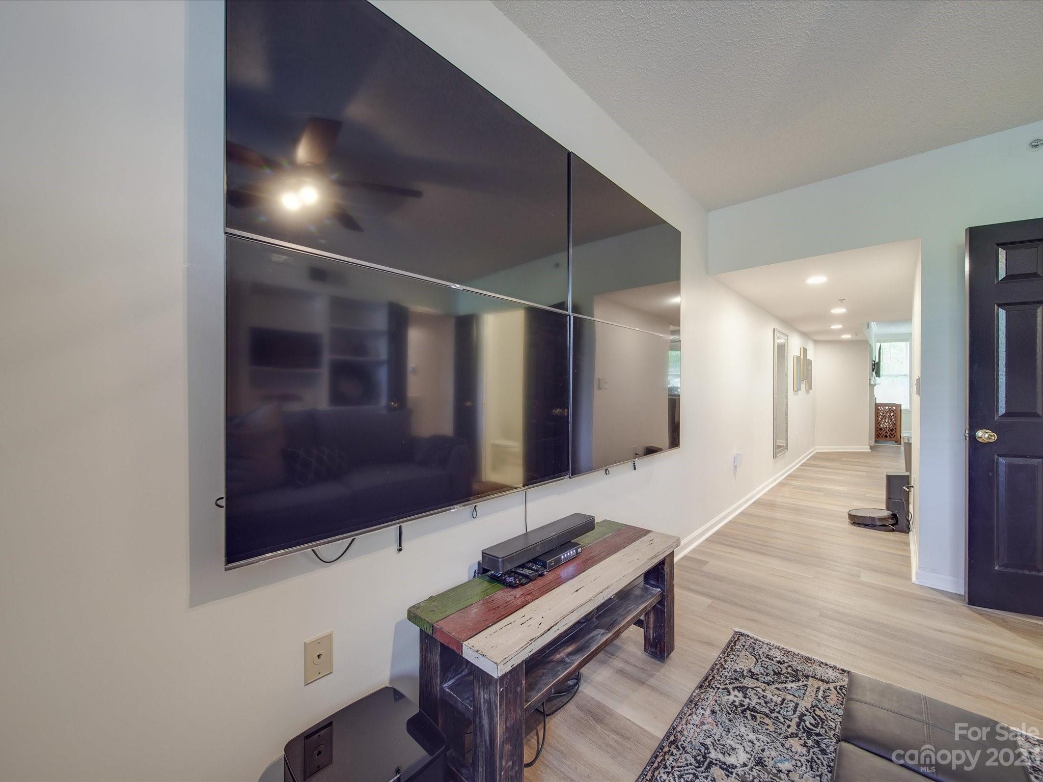 Park Plaza - Residential