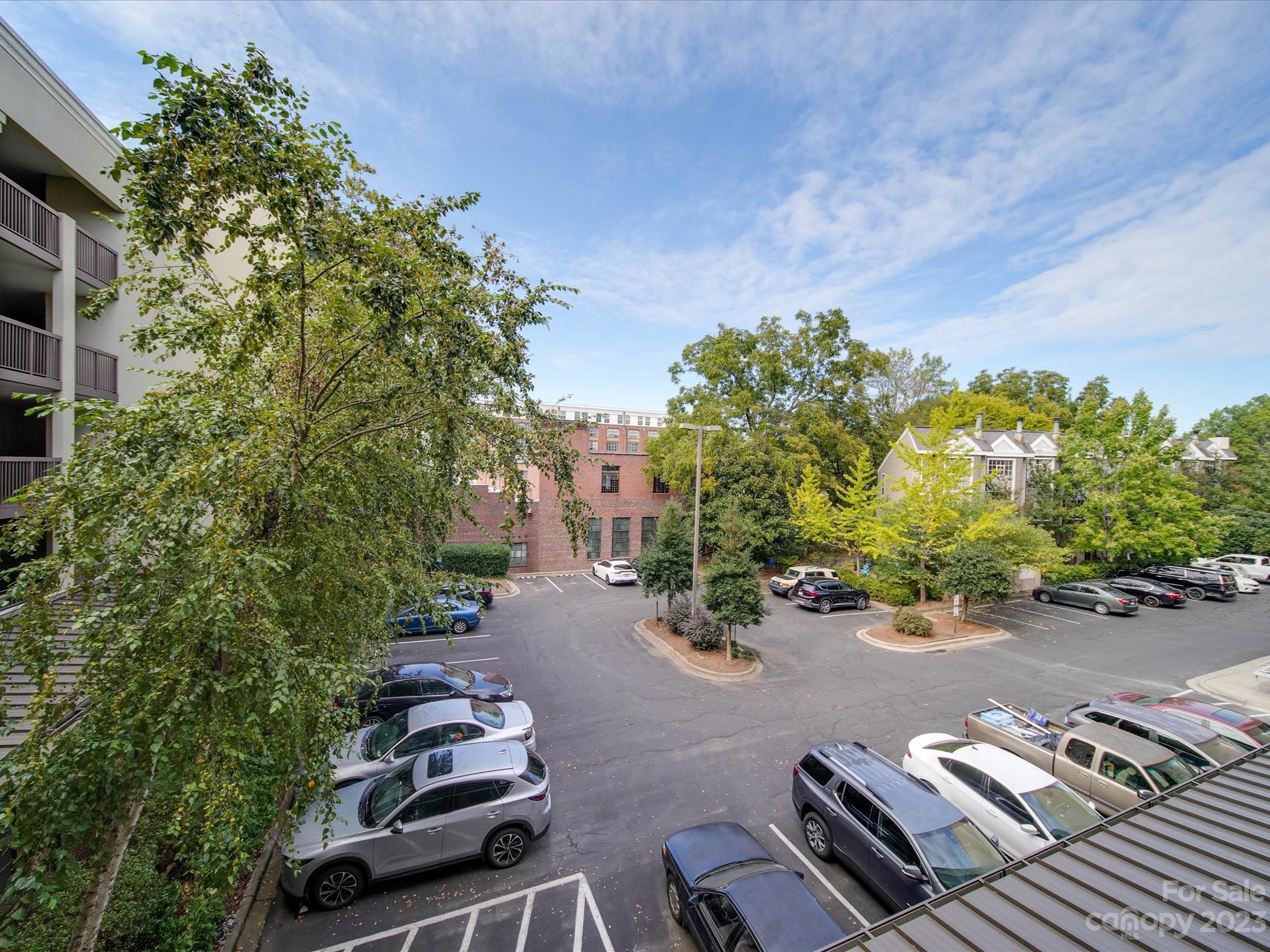 Park Plaza - Residential