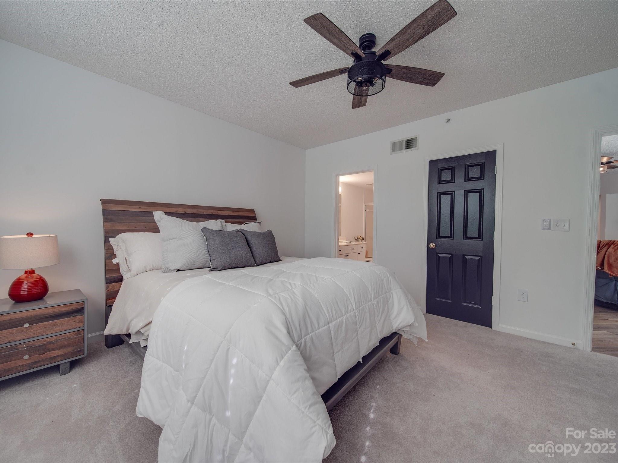 Park Plaza - Residential