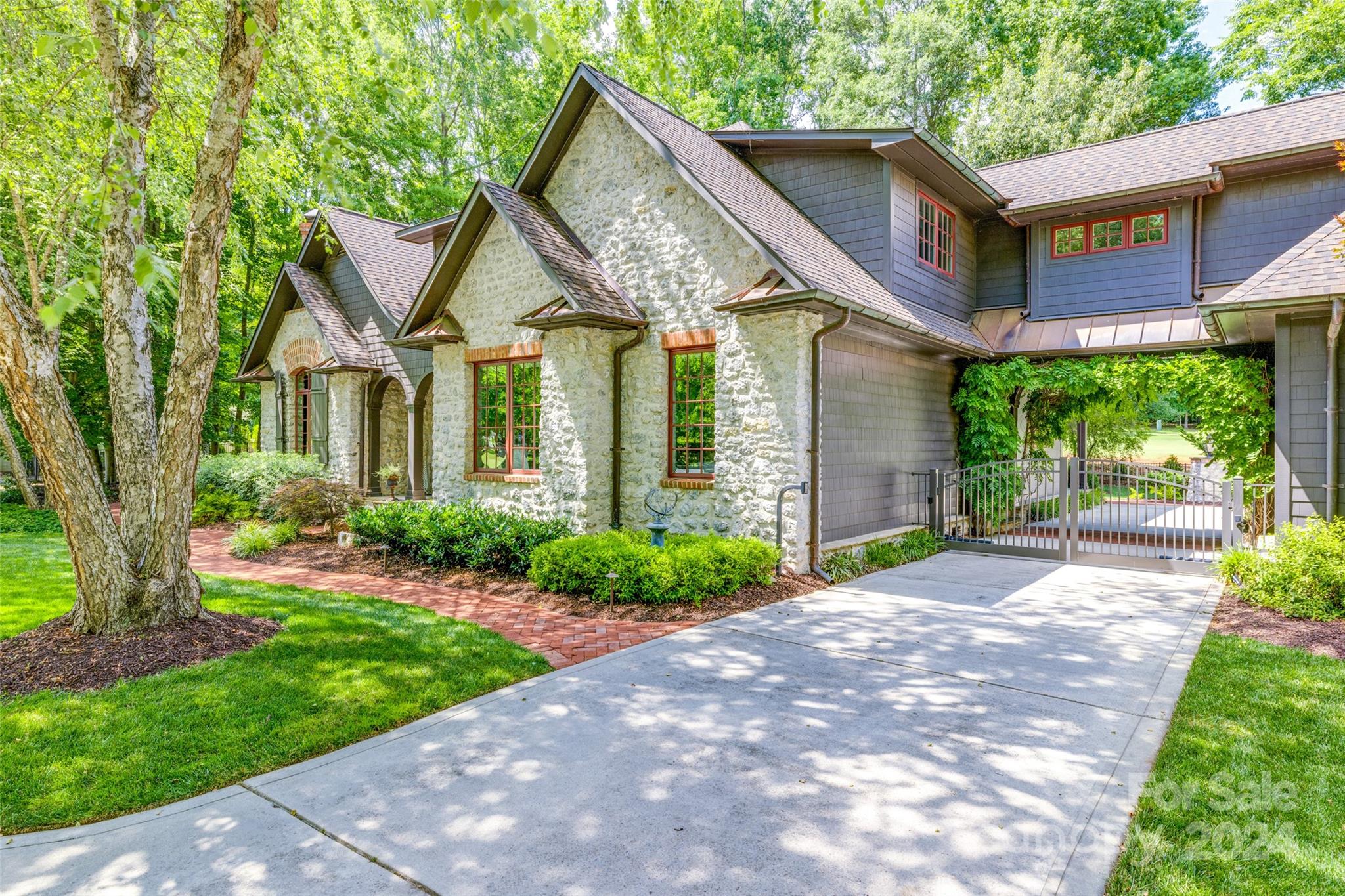 Cramer Mountain - Residential