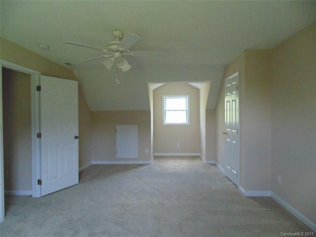 Holly Ridge Estates - Residential