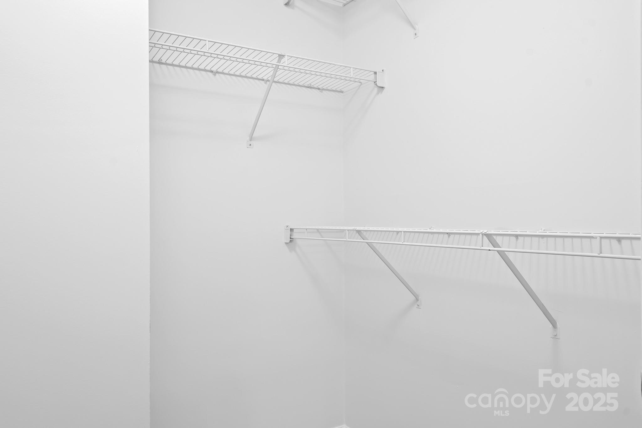 Pier 33 - Residential