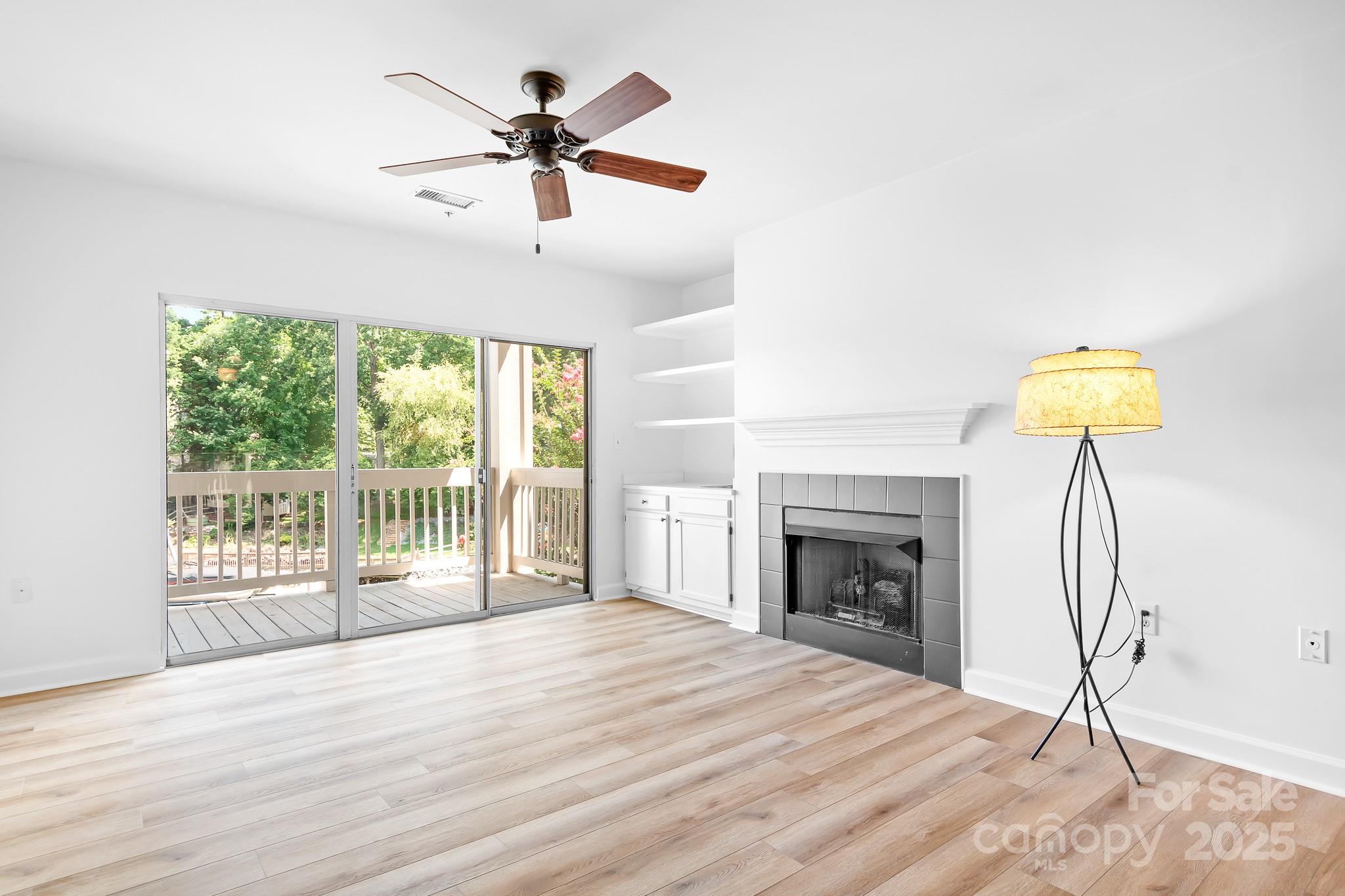 Pier 33 - Residential