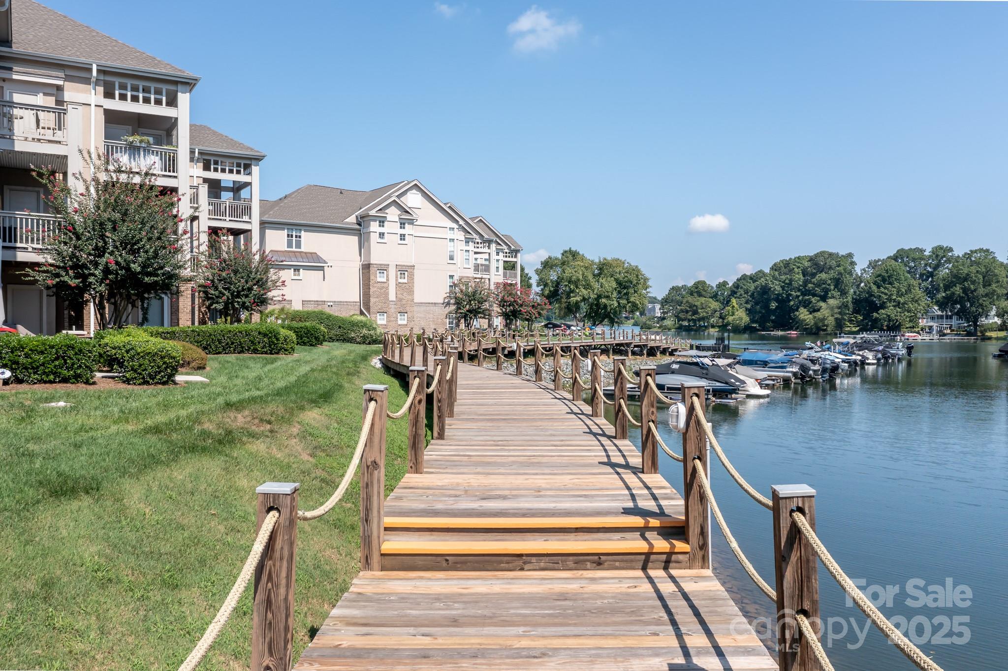 Pier 33 - Residential