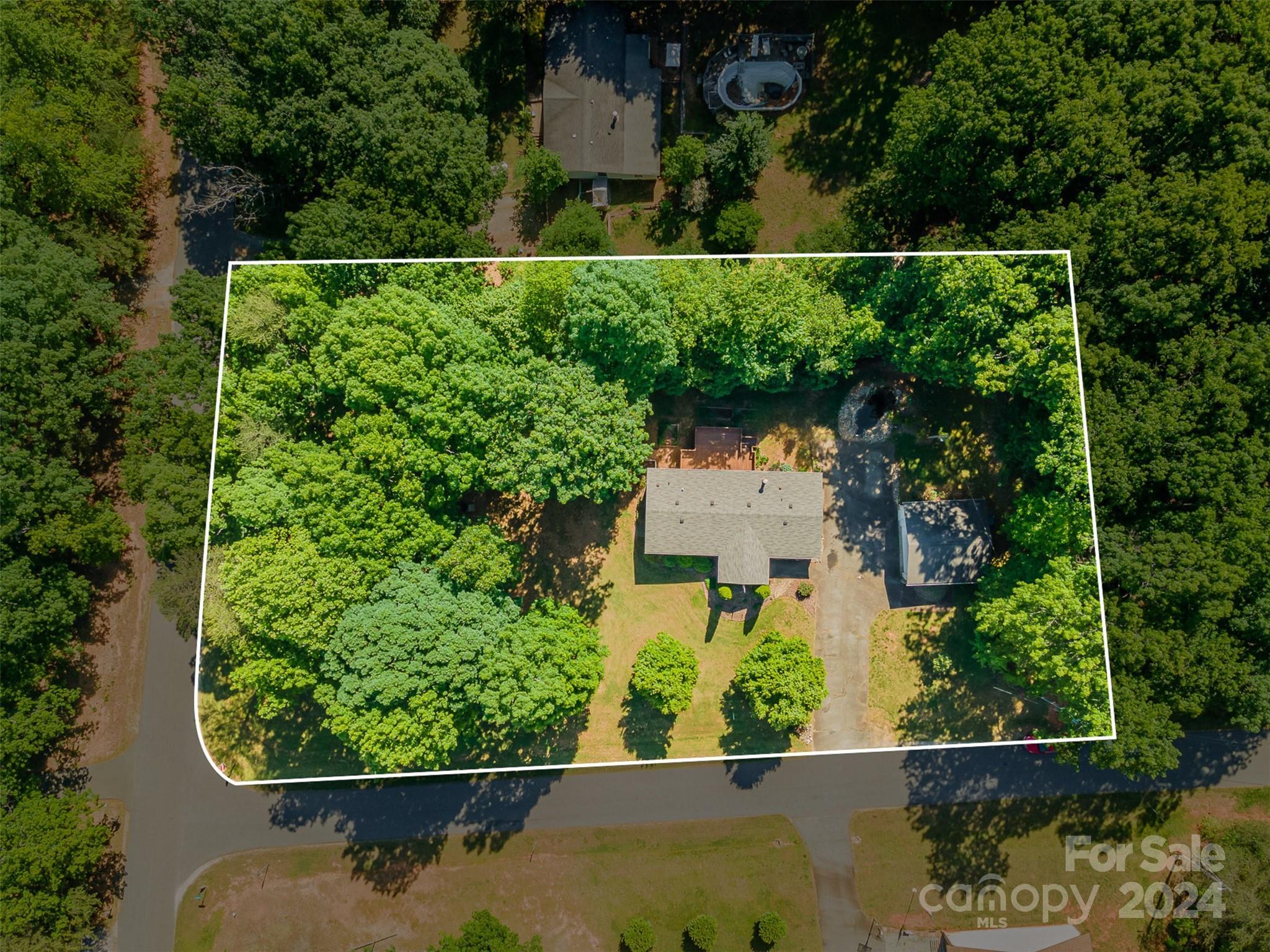 Mount Anderson - Residential