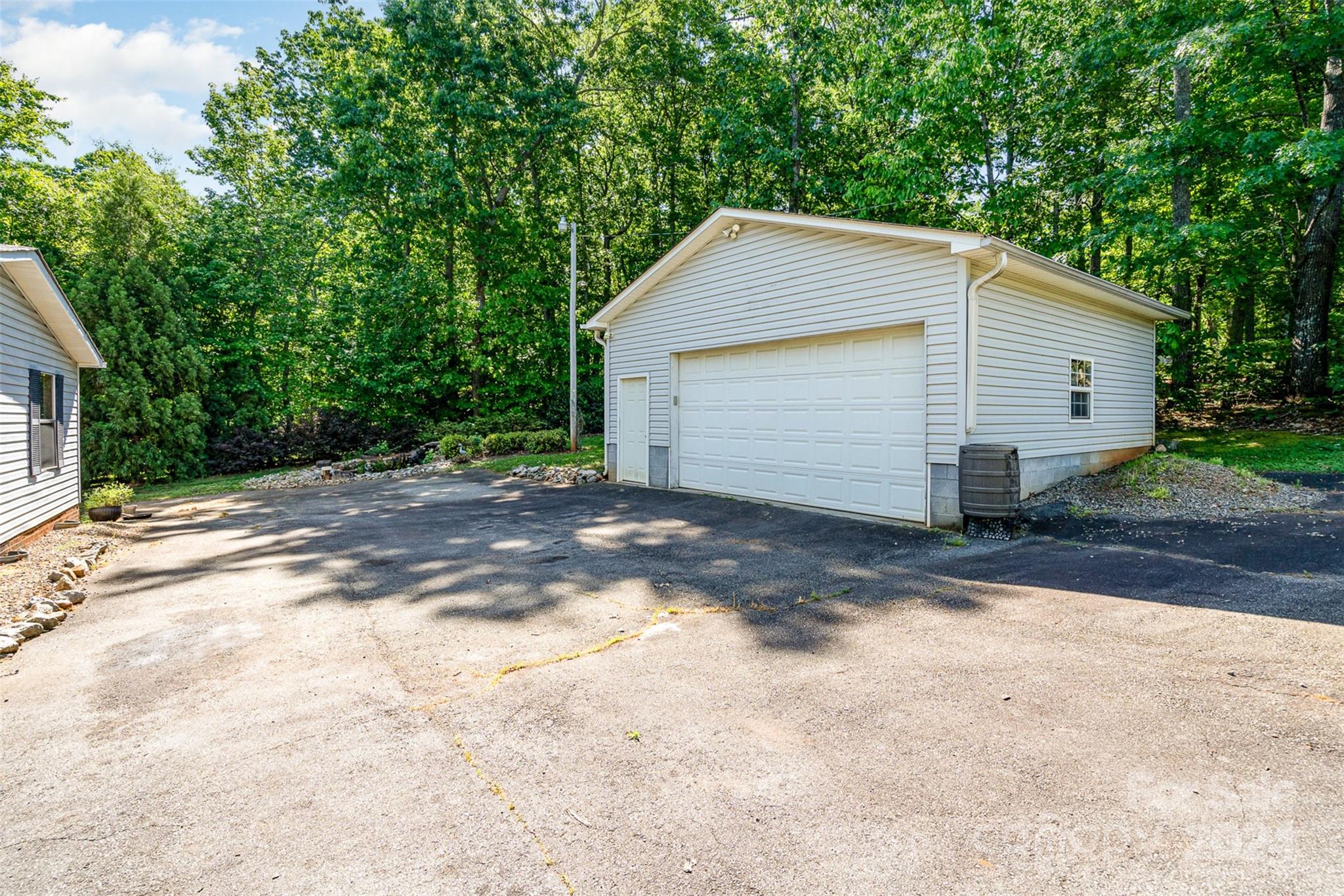 Mount Anderson - Residential