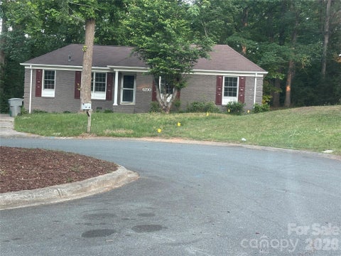 Photo of 6230 Cross Creek Lane, Charlotte, NC 28212 (MLS # 4394866)