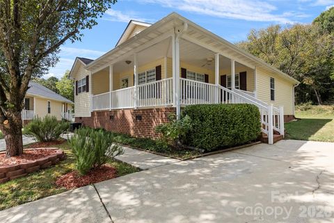 Photo of 131 Joseph Lane, Mooresville, NC 28115 (MLS # 4359191)