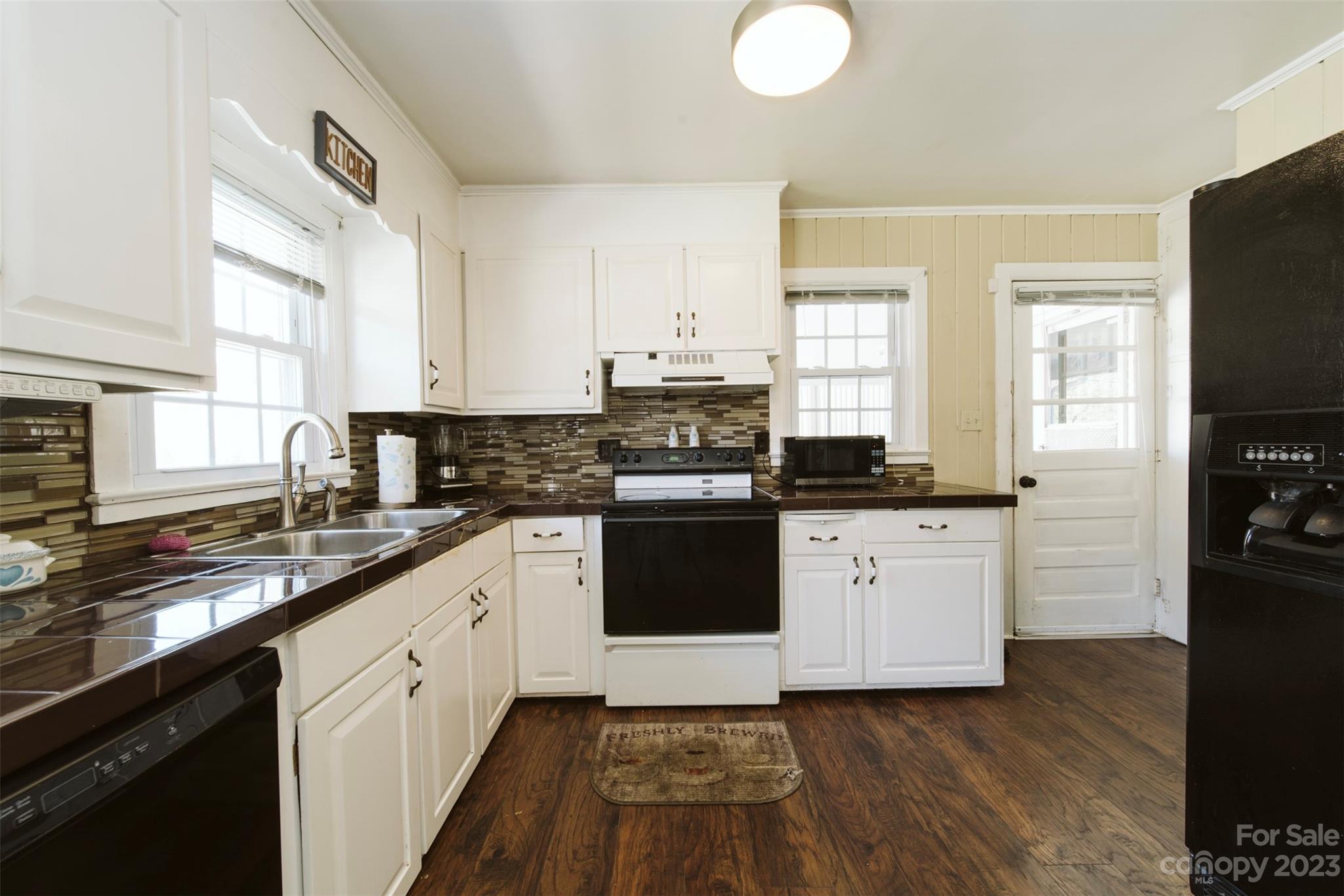 Western Heights - Residential