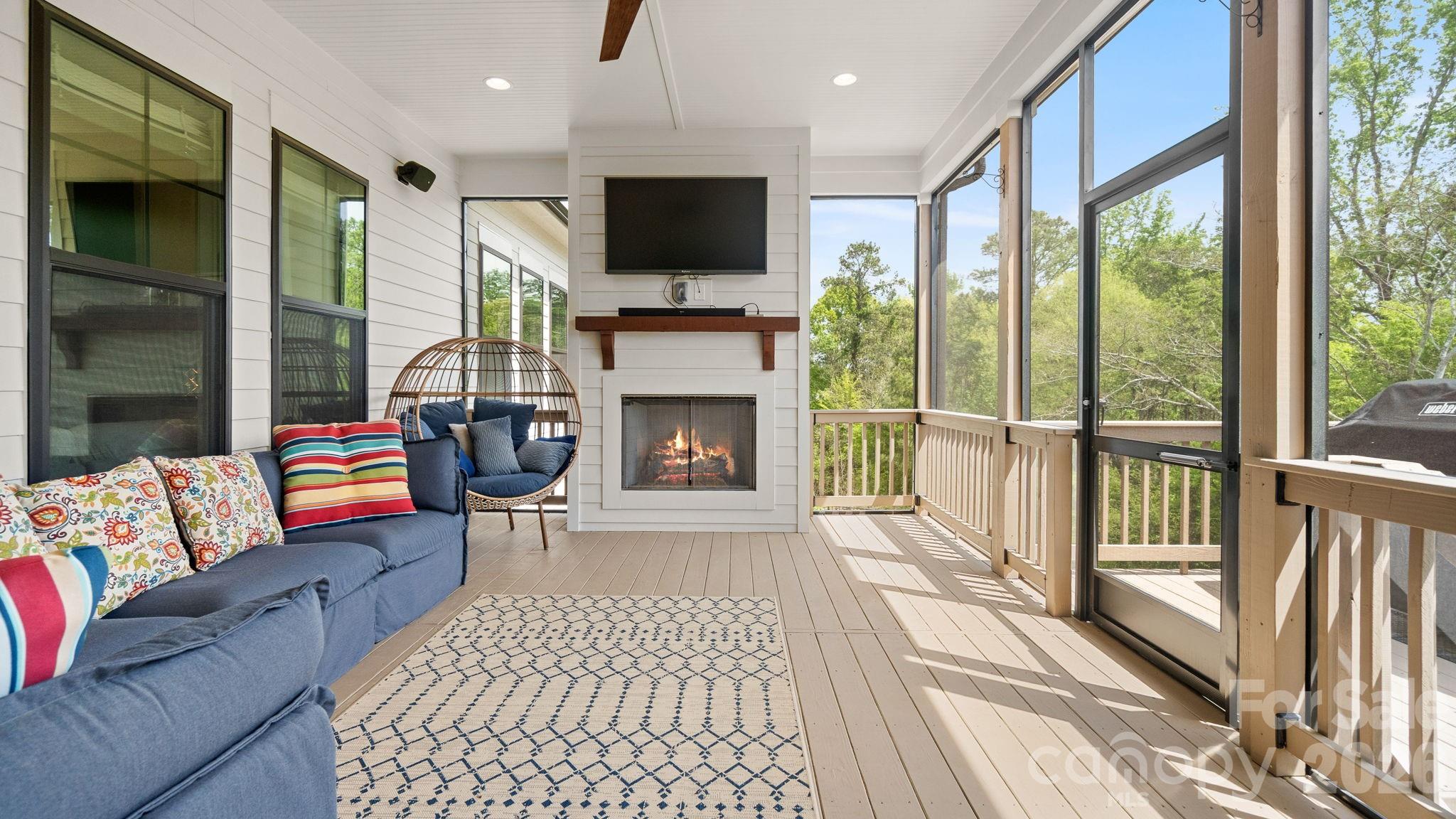 Handsmill on Lake Wylie - Residential