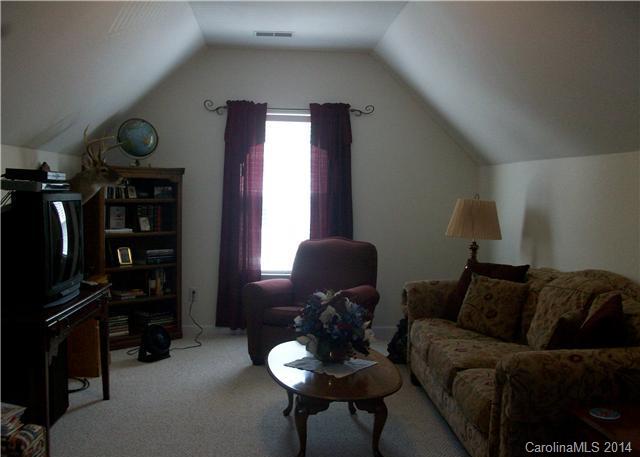 Withrow Downs - Residential Lease