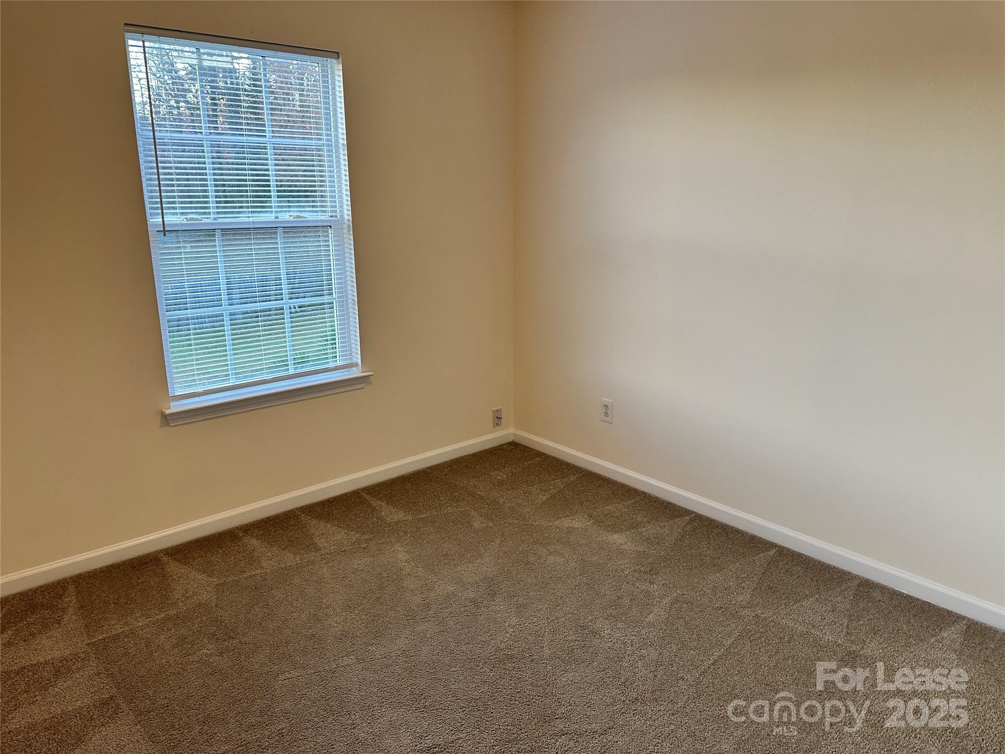 Thompson Glen - Residential Lease