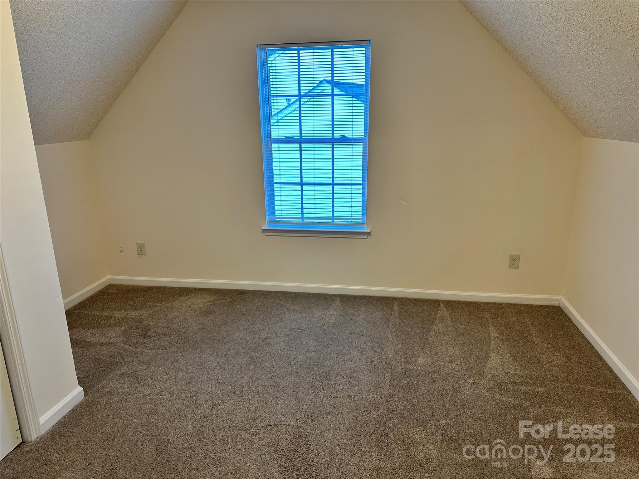 Thompson Glen - Residential Lease