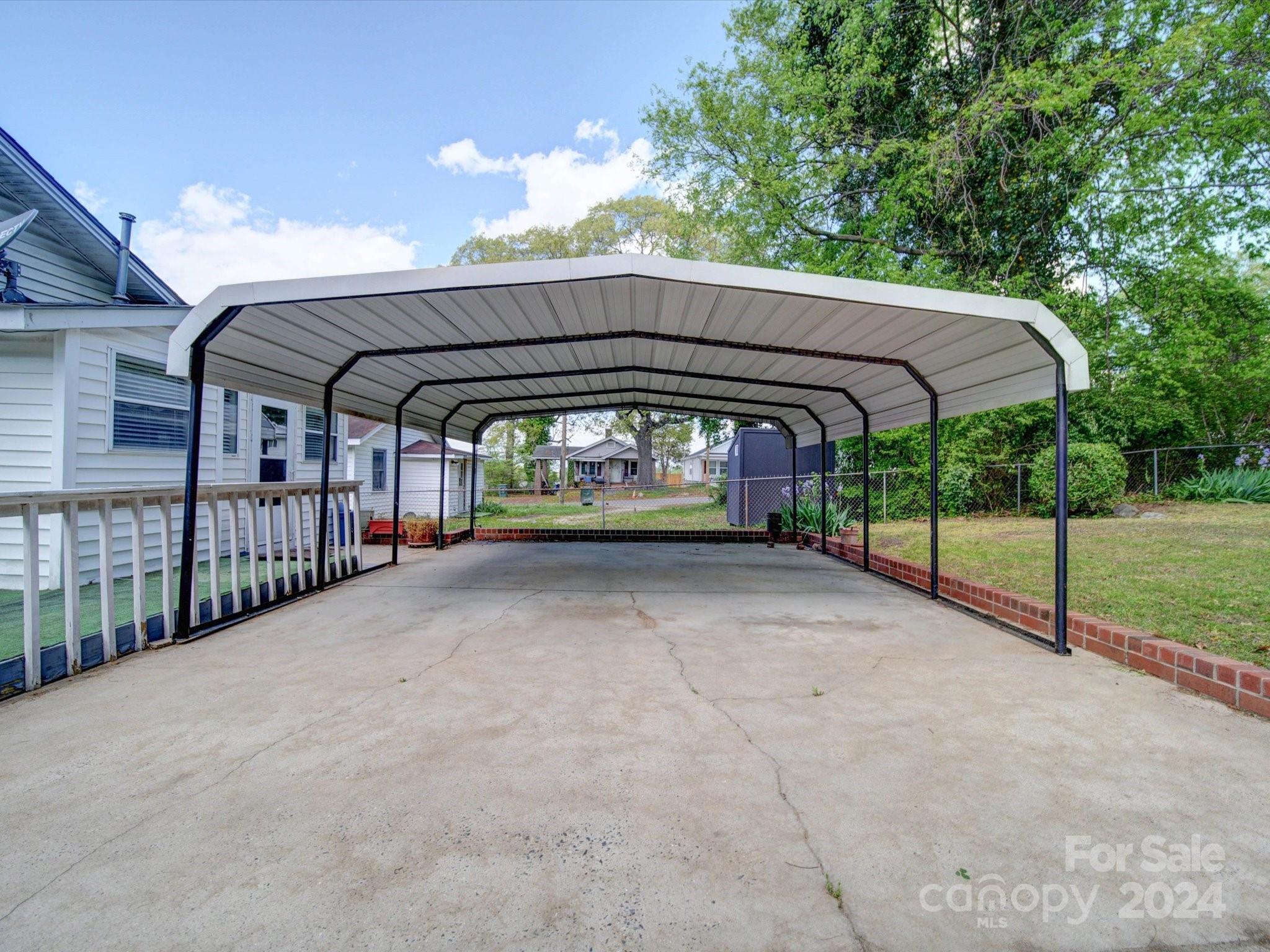 Elmwood - Residential