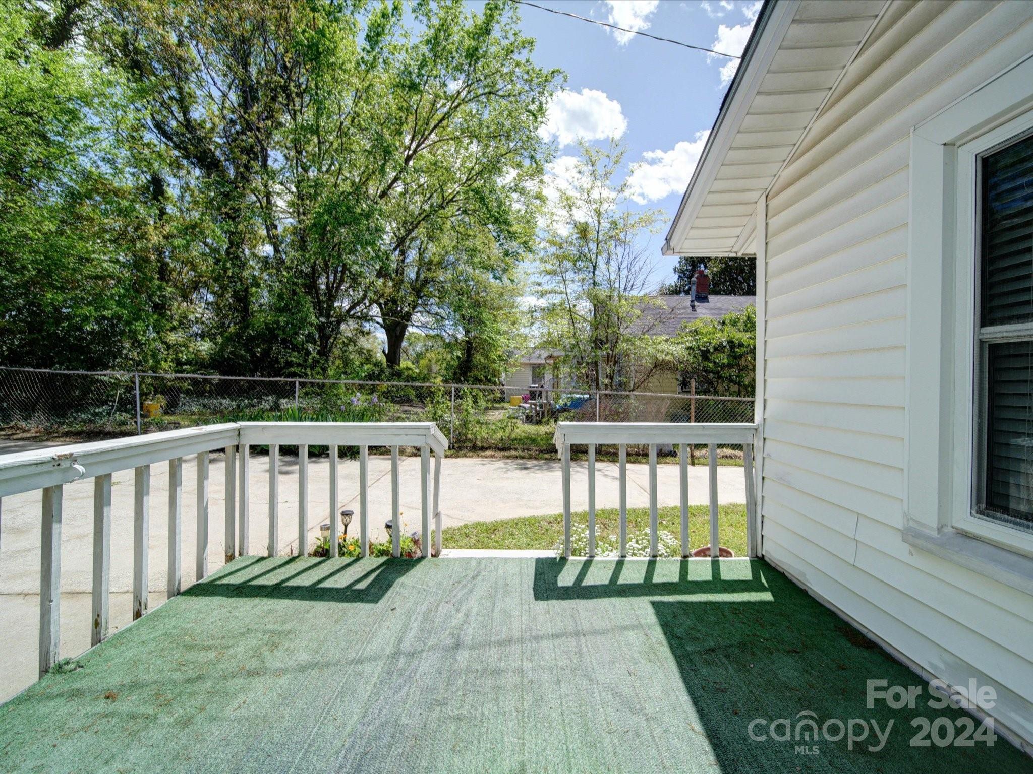 Elmwood - Residential